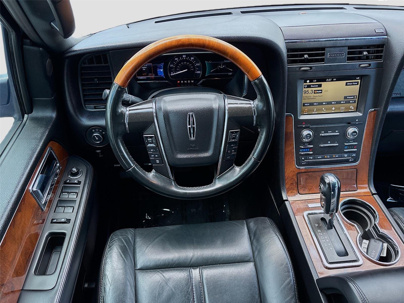 2016 Lincoln Navigator L Select