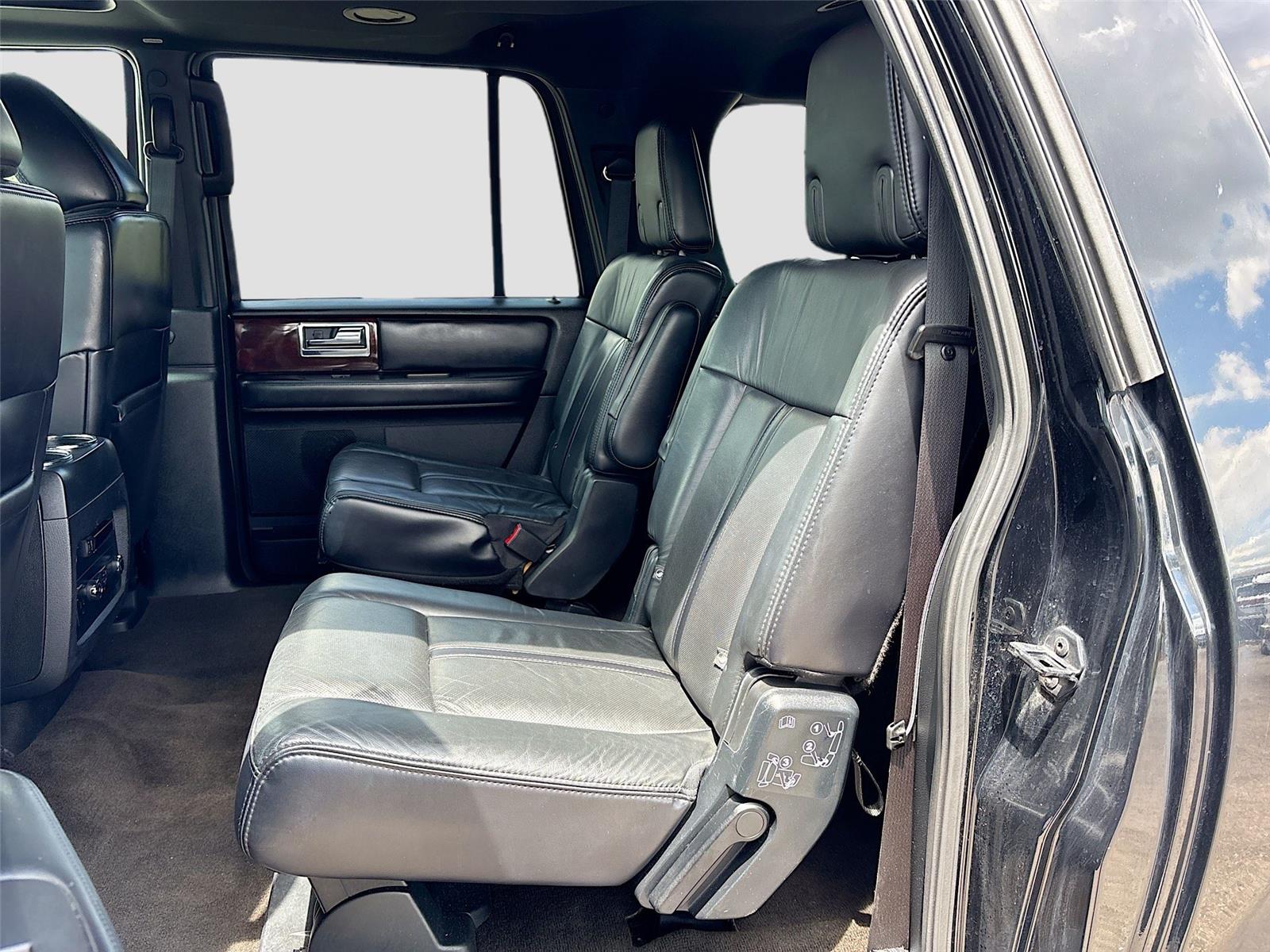 2016 Lincoln Navigator L Select