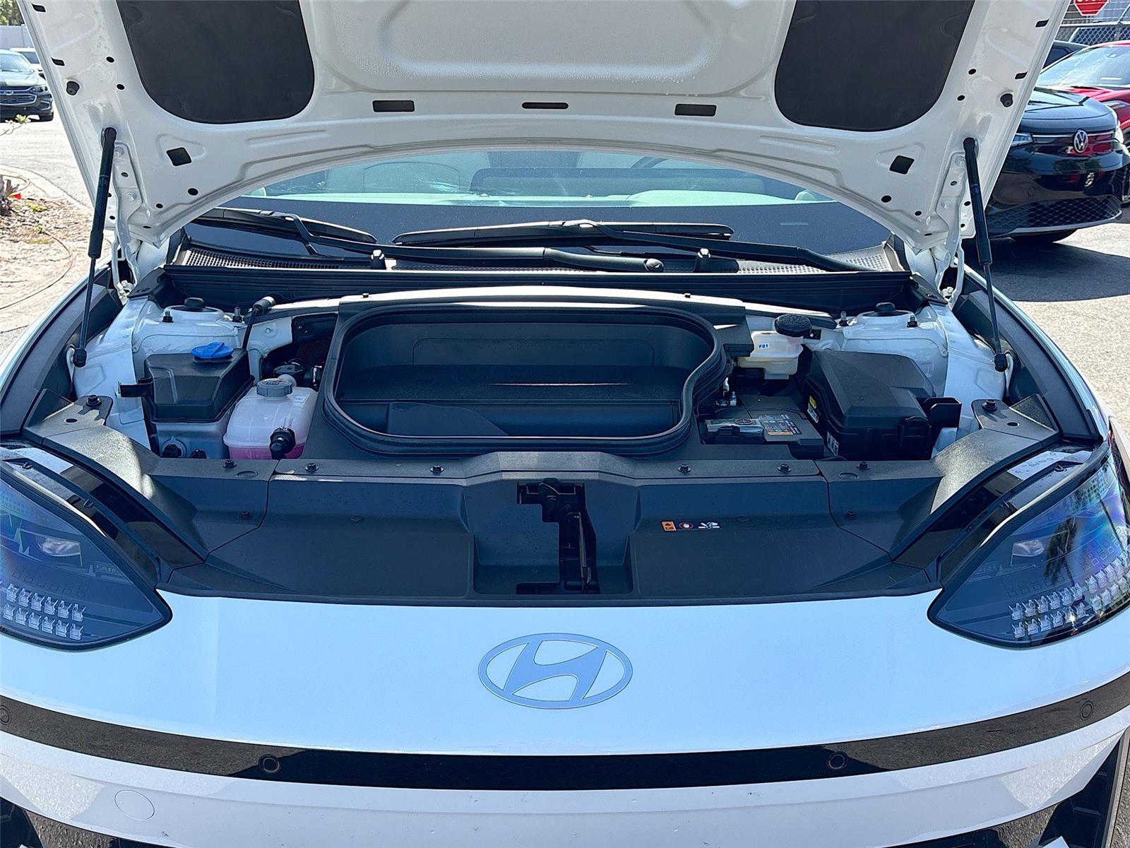 2025 Hyundai IONIQ 6 SEL