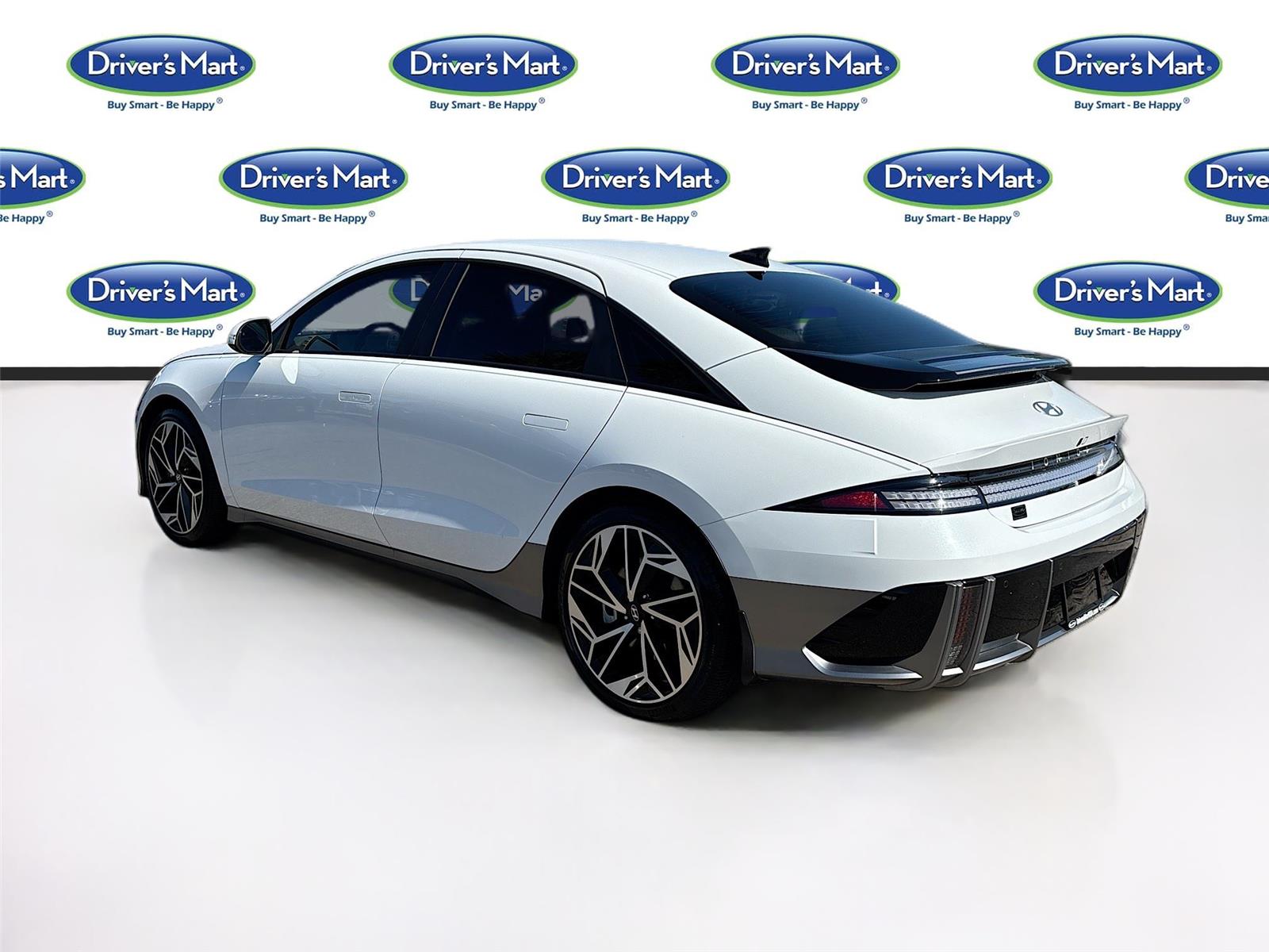 2025 Hyundai IONIQ 6 SEL