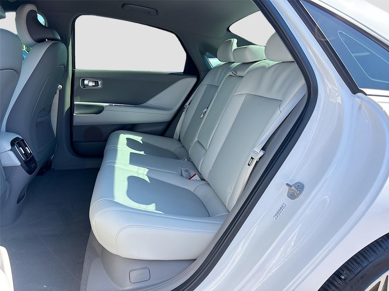 2025 Hyundai IONIQ 6 SEL