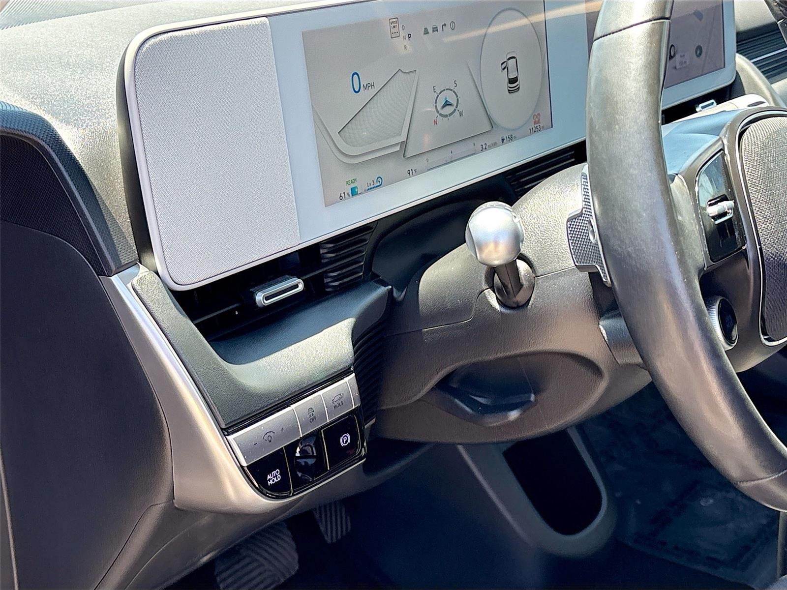 2024 Hyundai IONIQ 5 SEL