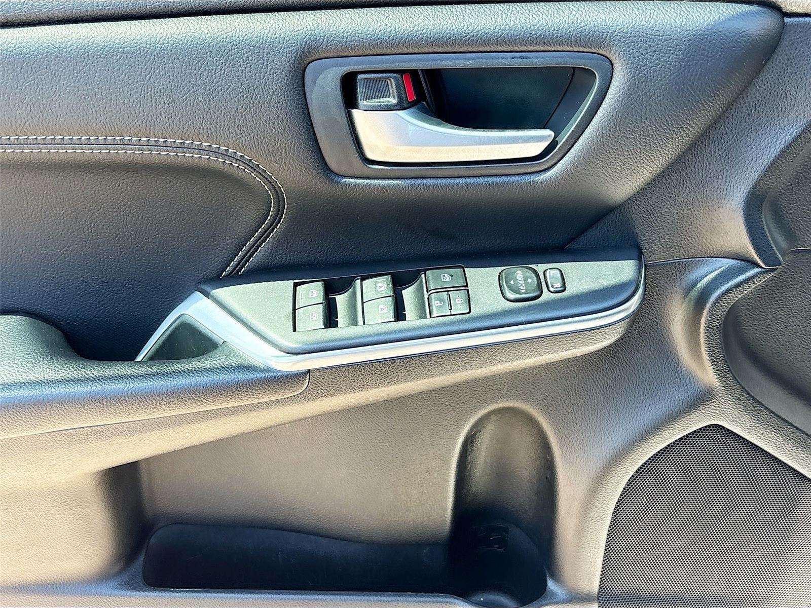 2017 Toyota Camry XLE V6