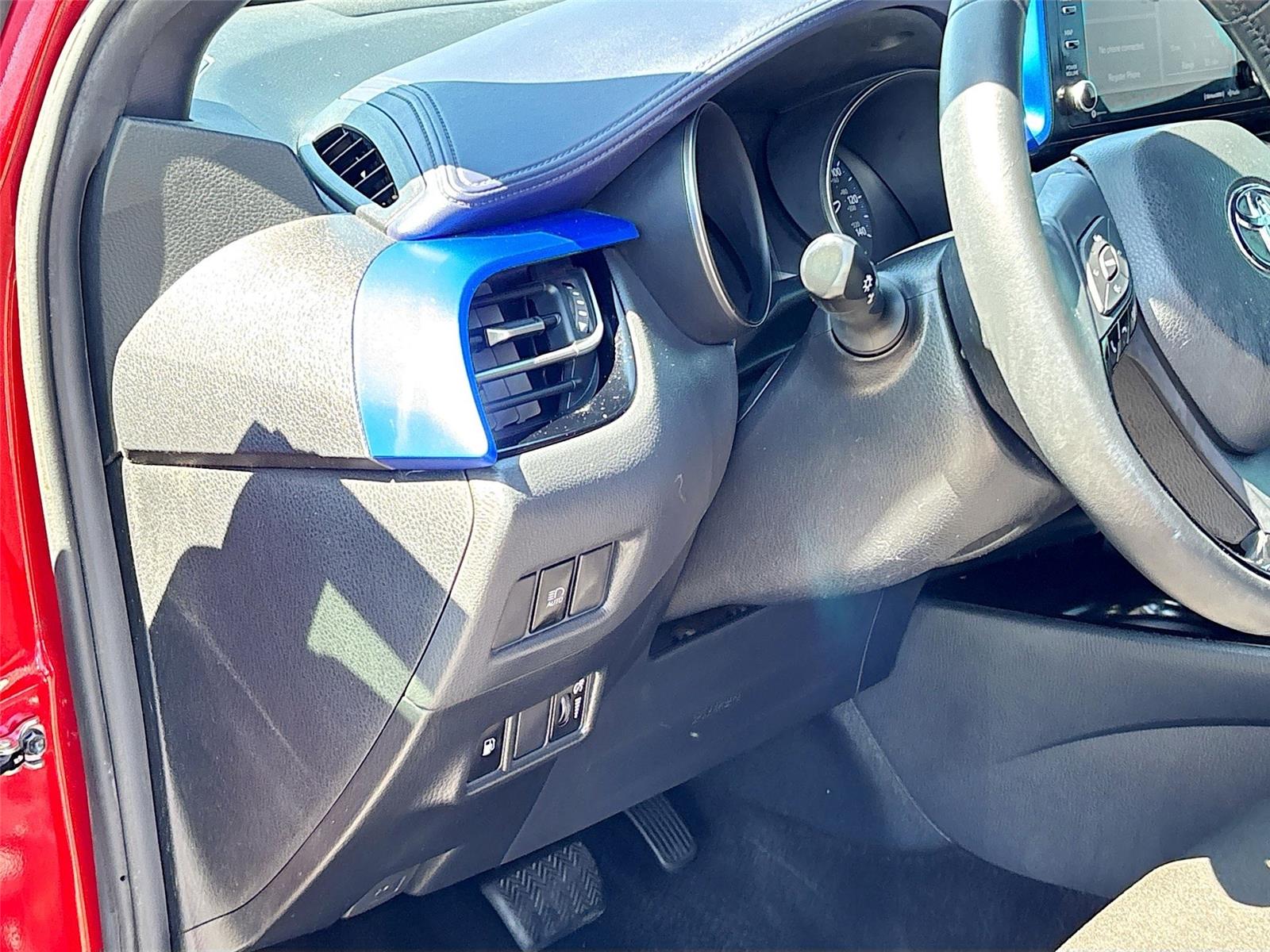 2020 Toyota C-HR XLE