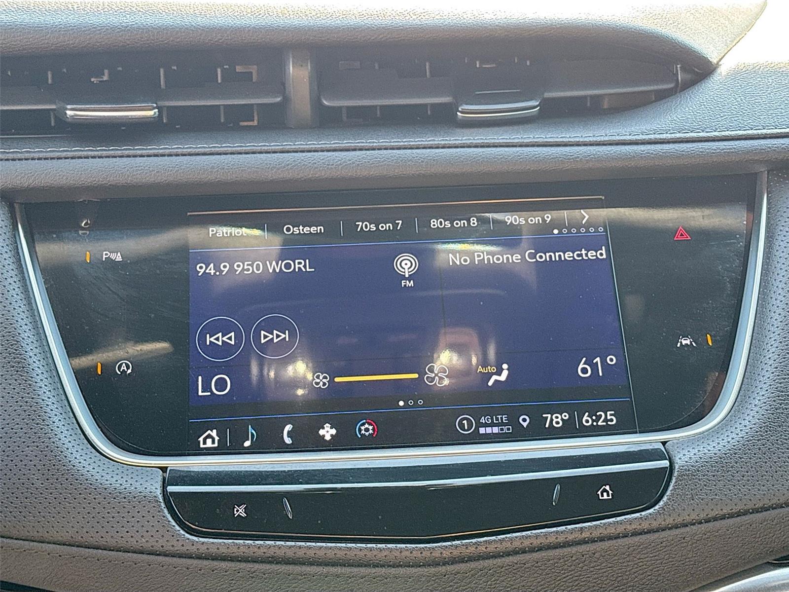 2023 Cadillac XT6 FWD Luxury