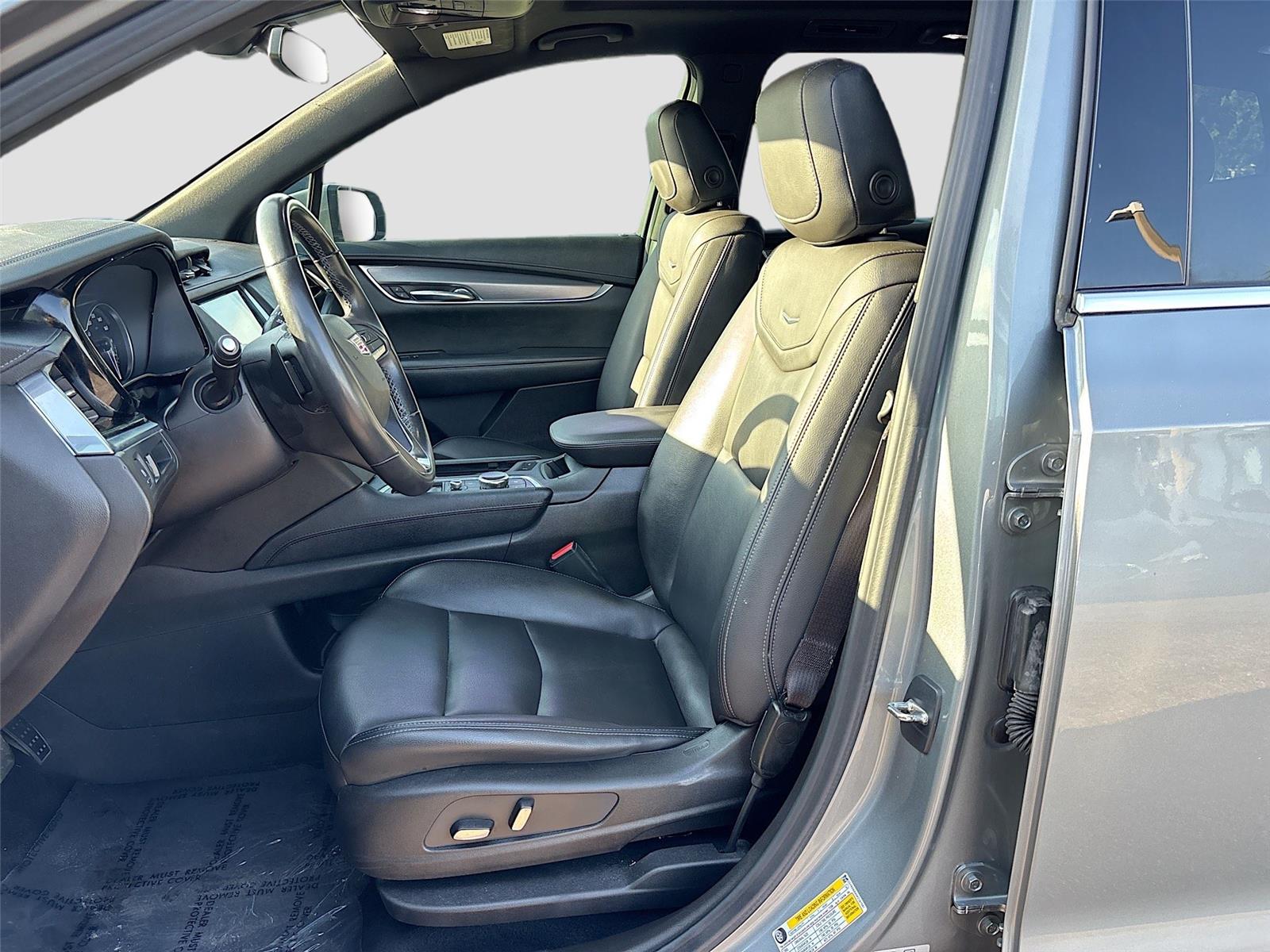2023 Cadillac XT6 FWD Luxury