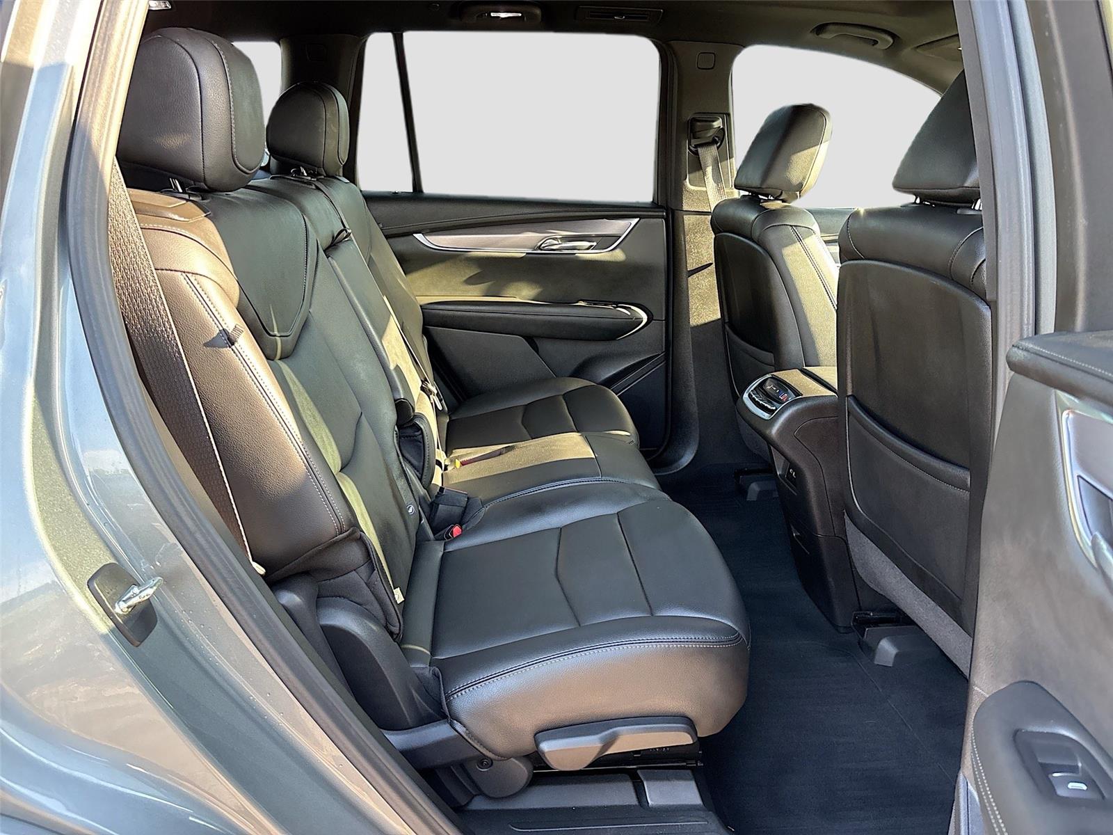 2023 Cadillac XT6 FWD Luxury