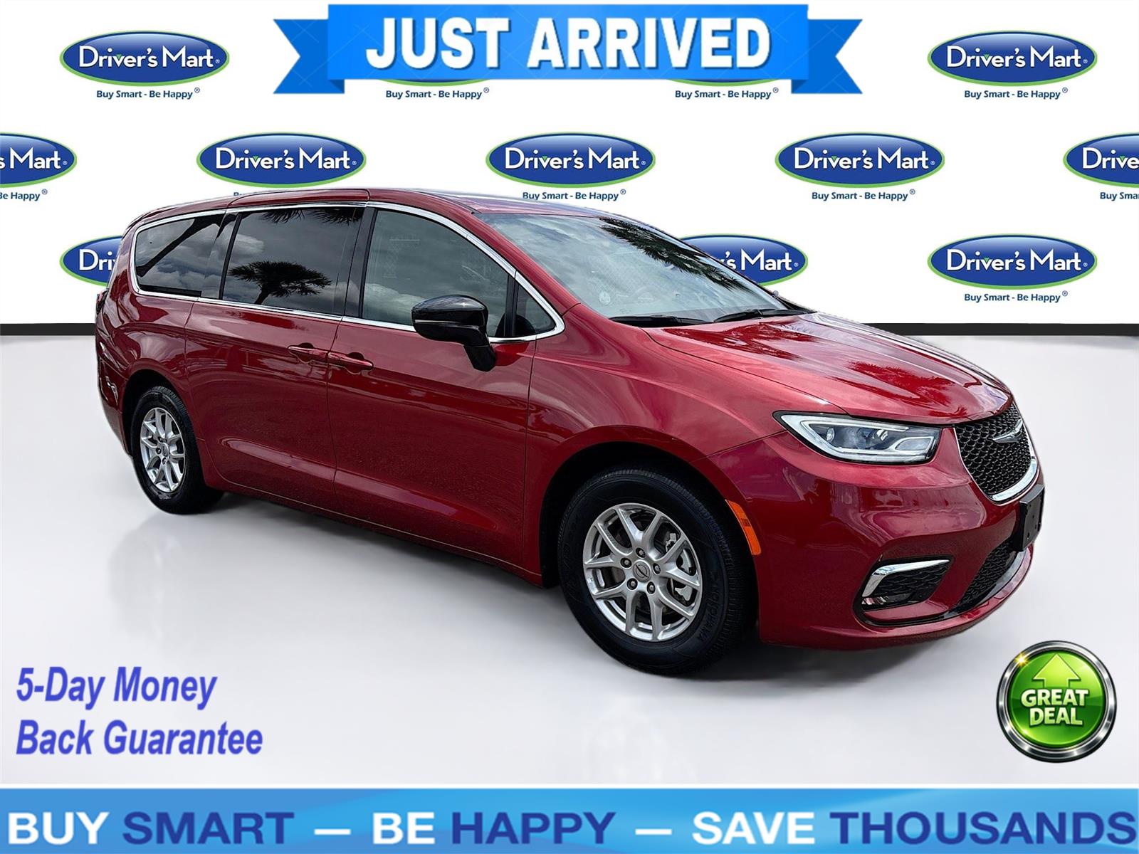 2025 Chrysler Pacifica Select