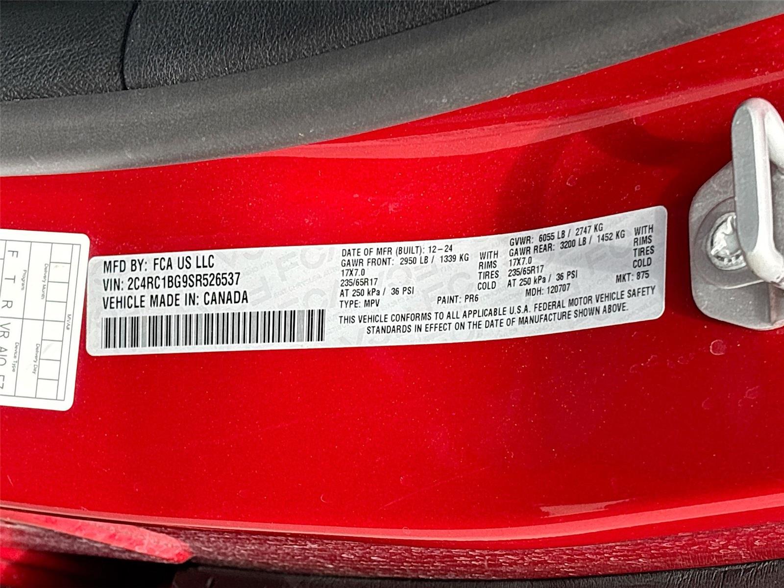 2025 Chrysler Pacifica Select