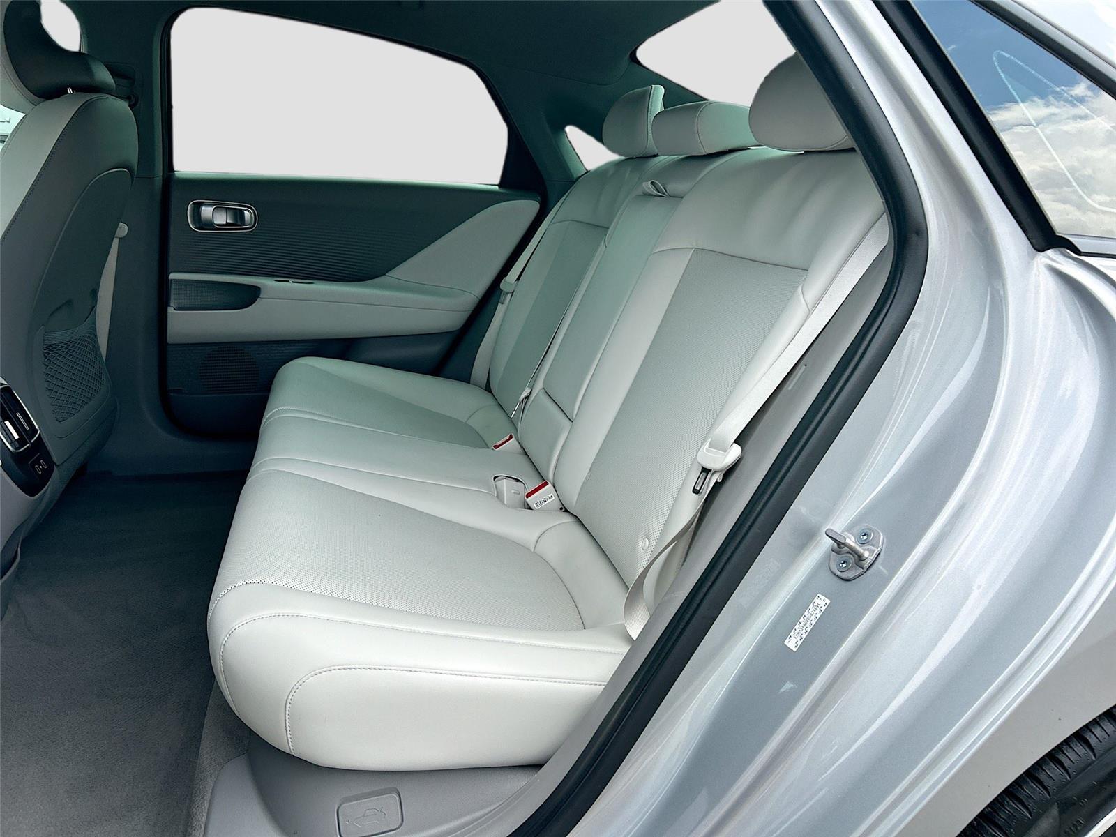 2024 Hyundai IONIQ 6 SEL