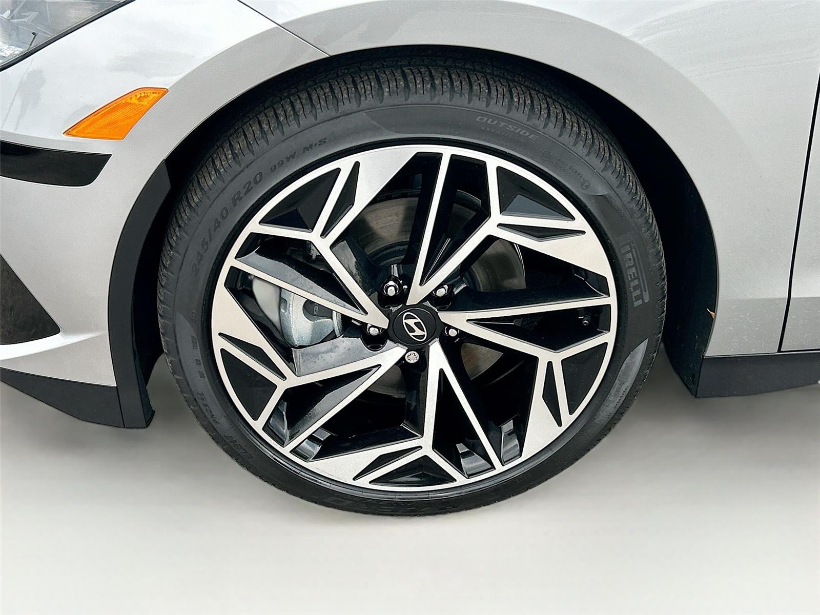 2024 Hyundai IONIQ 6 SEL