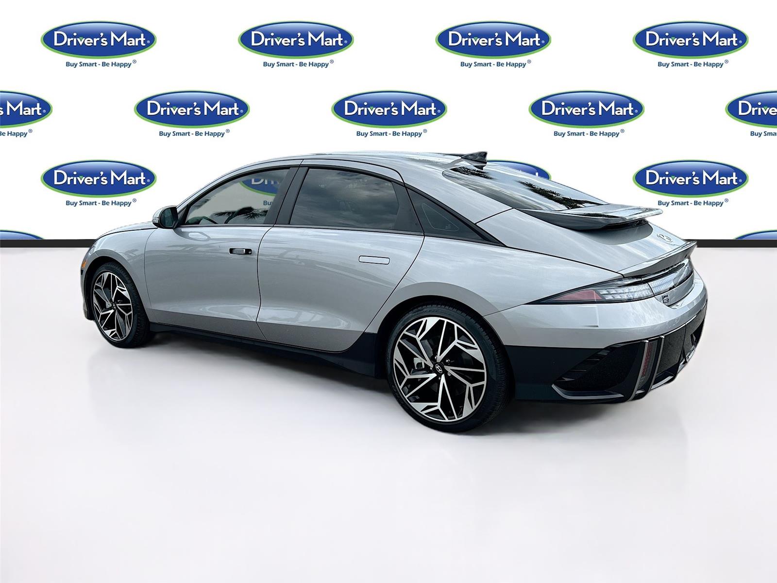 2024 Hyundai IONIQ 6 SEL