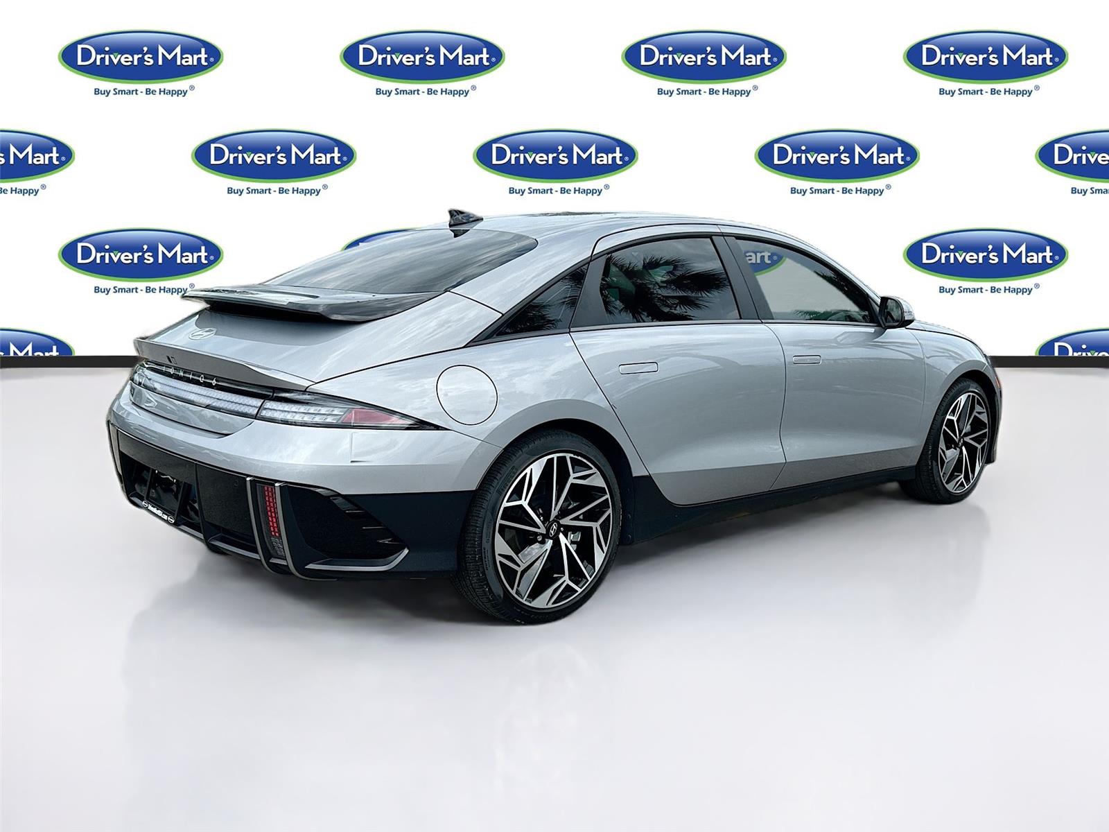 2024 Hyundai IONIQ 6 SEL
