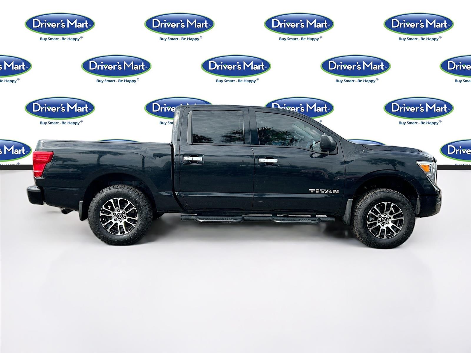 2021 Nissan Titan SV