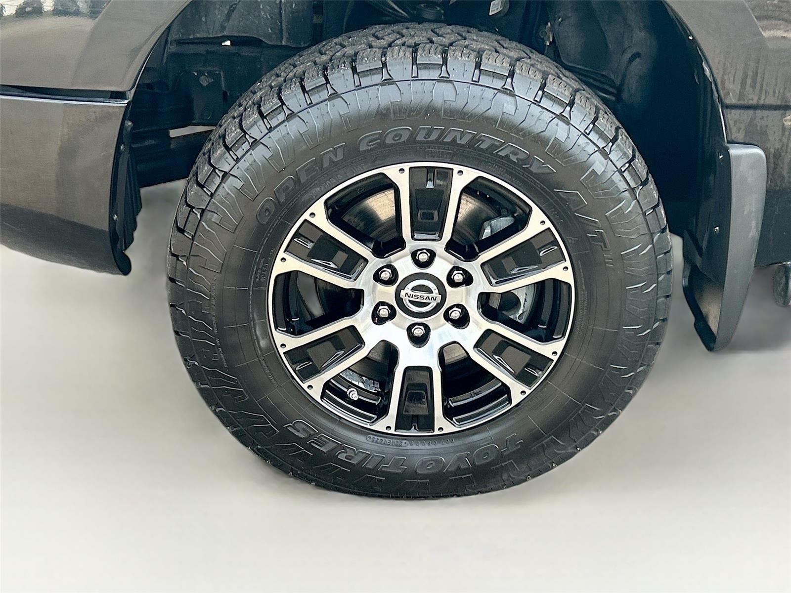 2021 Nissan Titan SV