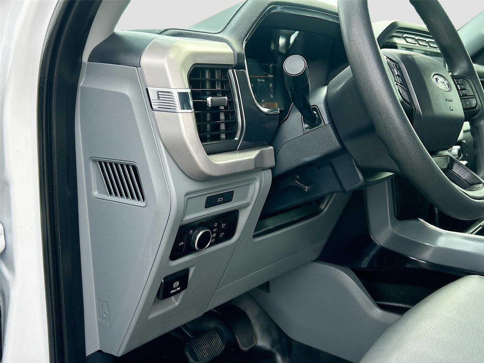 2023 Ford F-150 Lightning Pro