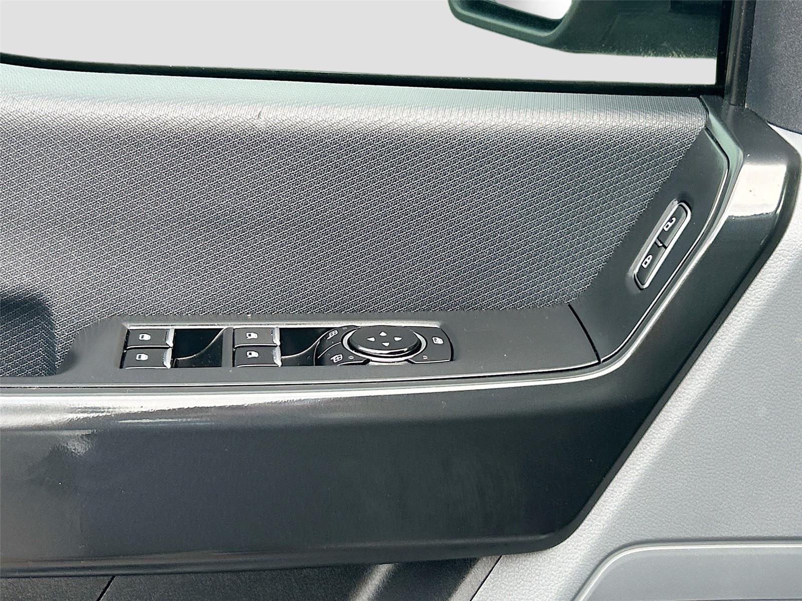 2023 Ford F-150 Lightning Pro