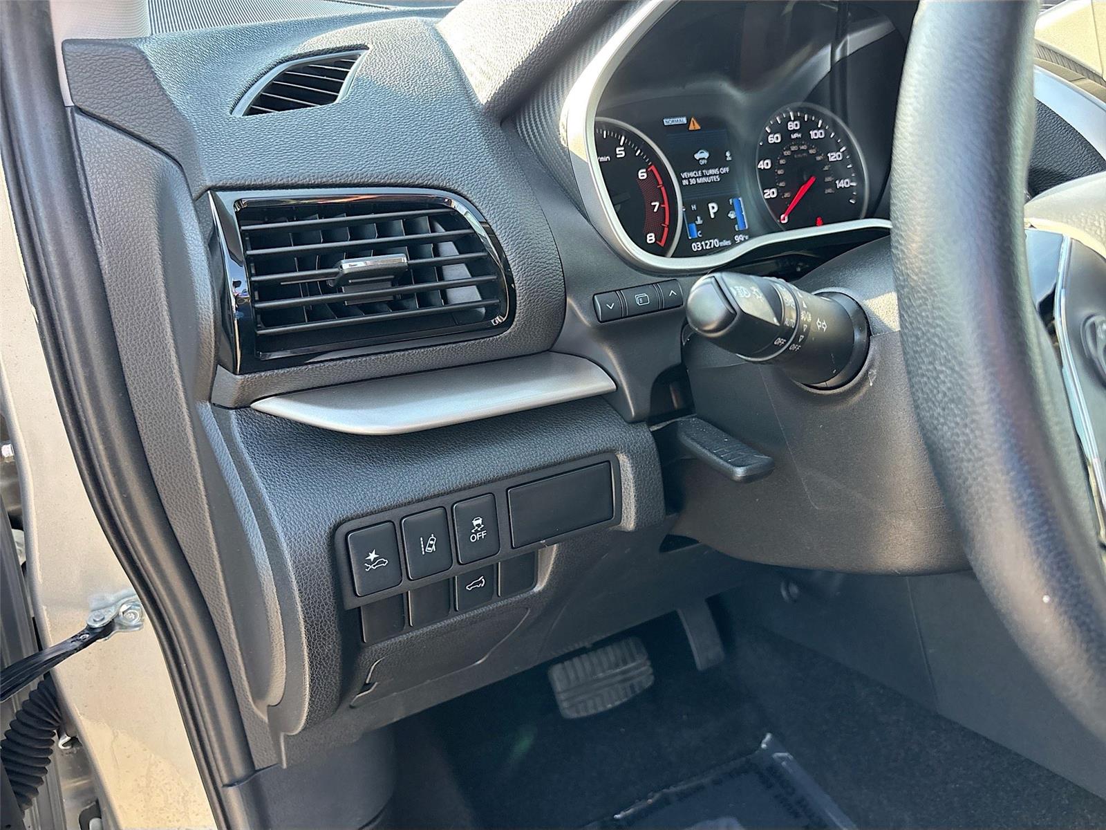 2025 Mitsubishi Eclipse Cross SE