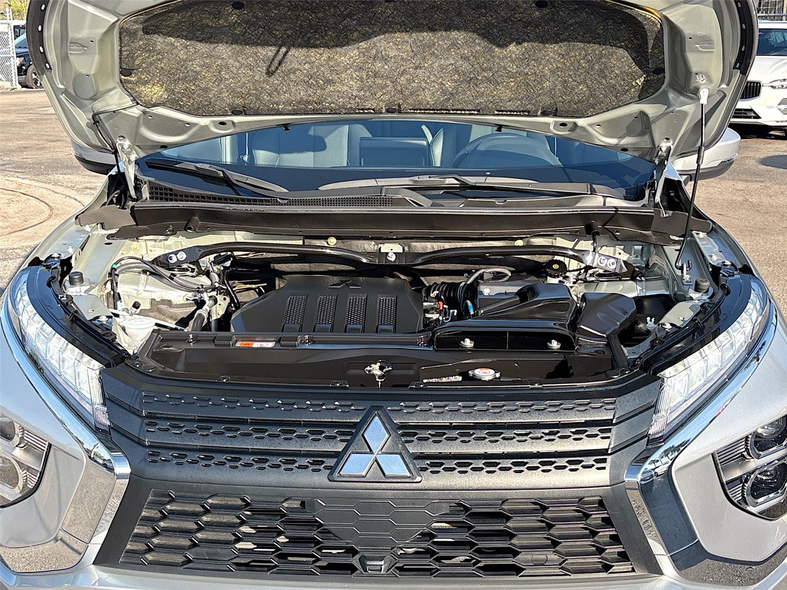 2025 Mitsubishi Eclipse Cross SE