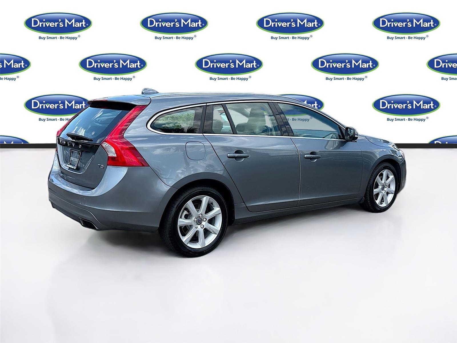 2017 Volvo V60 Premier