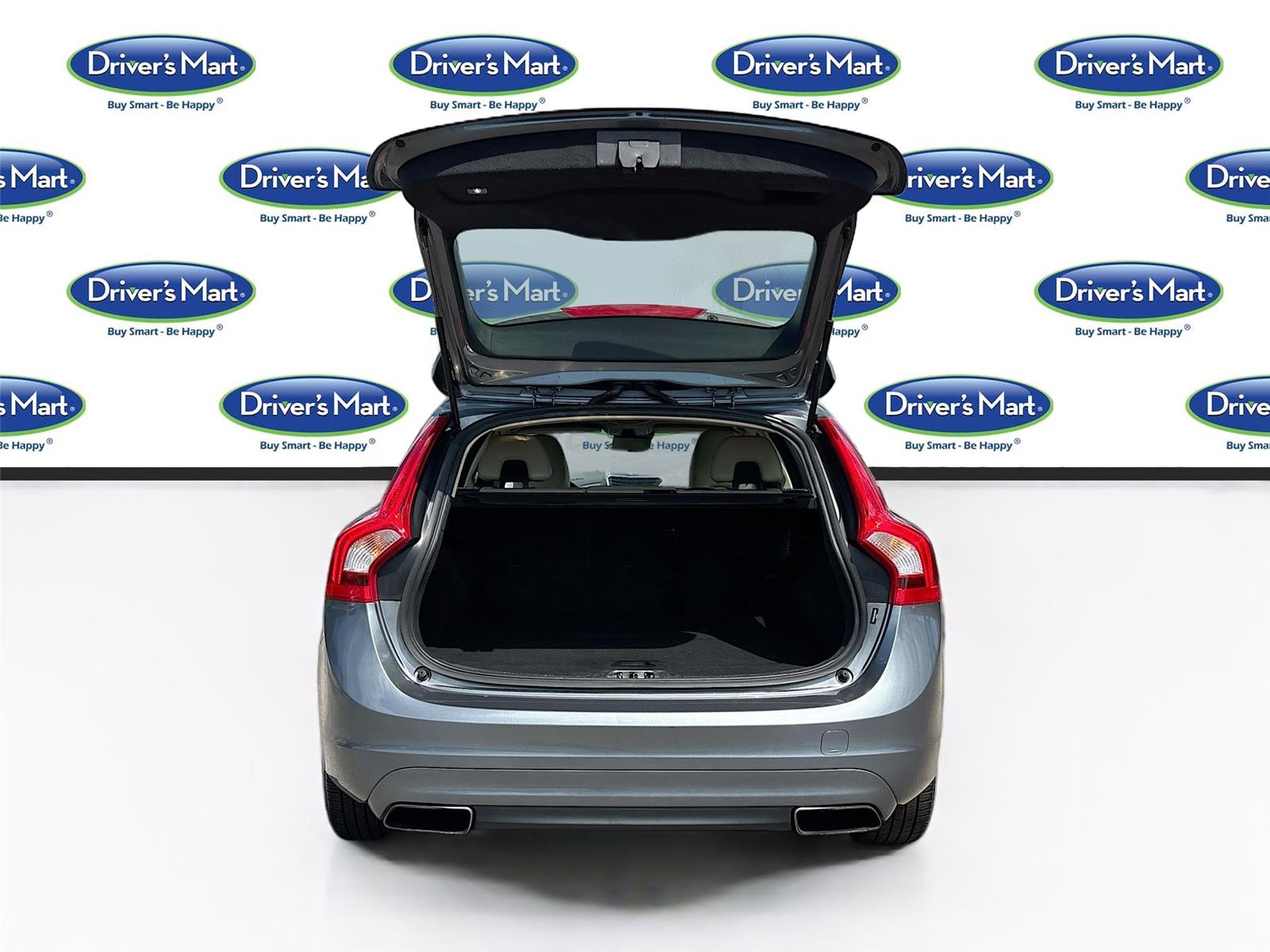 2017 Volvo V60 Premier