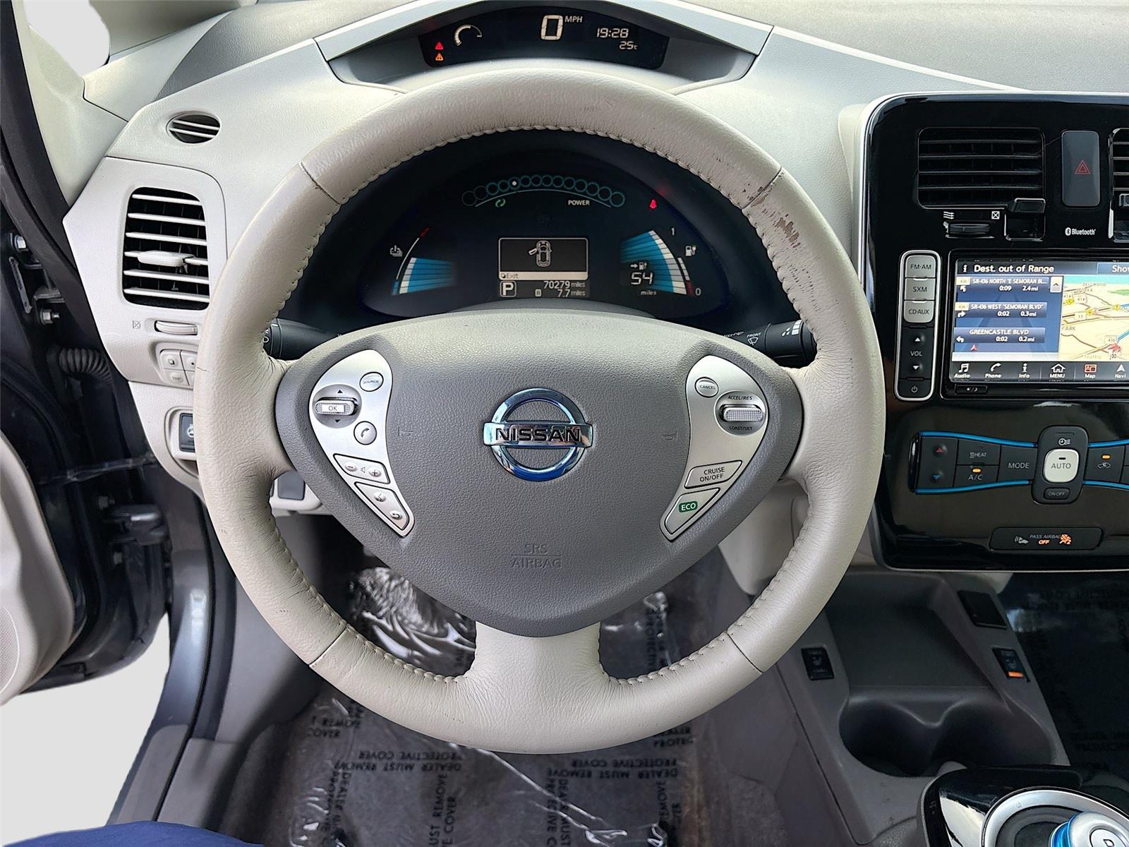 2016 Nissan LEAF SV