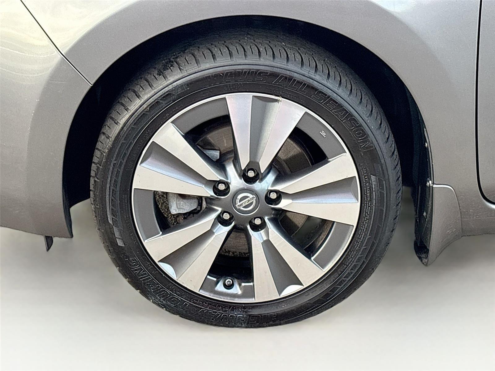 2016 Nissan LEAF SV