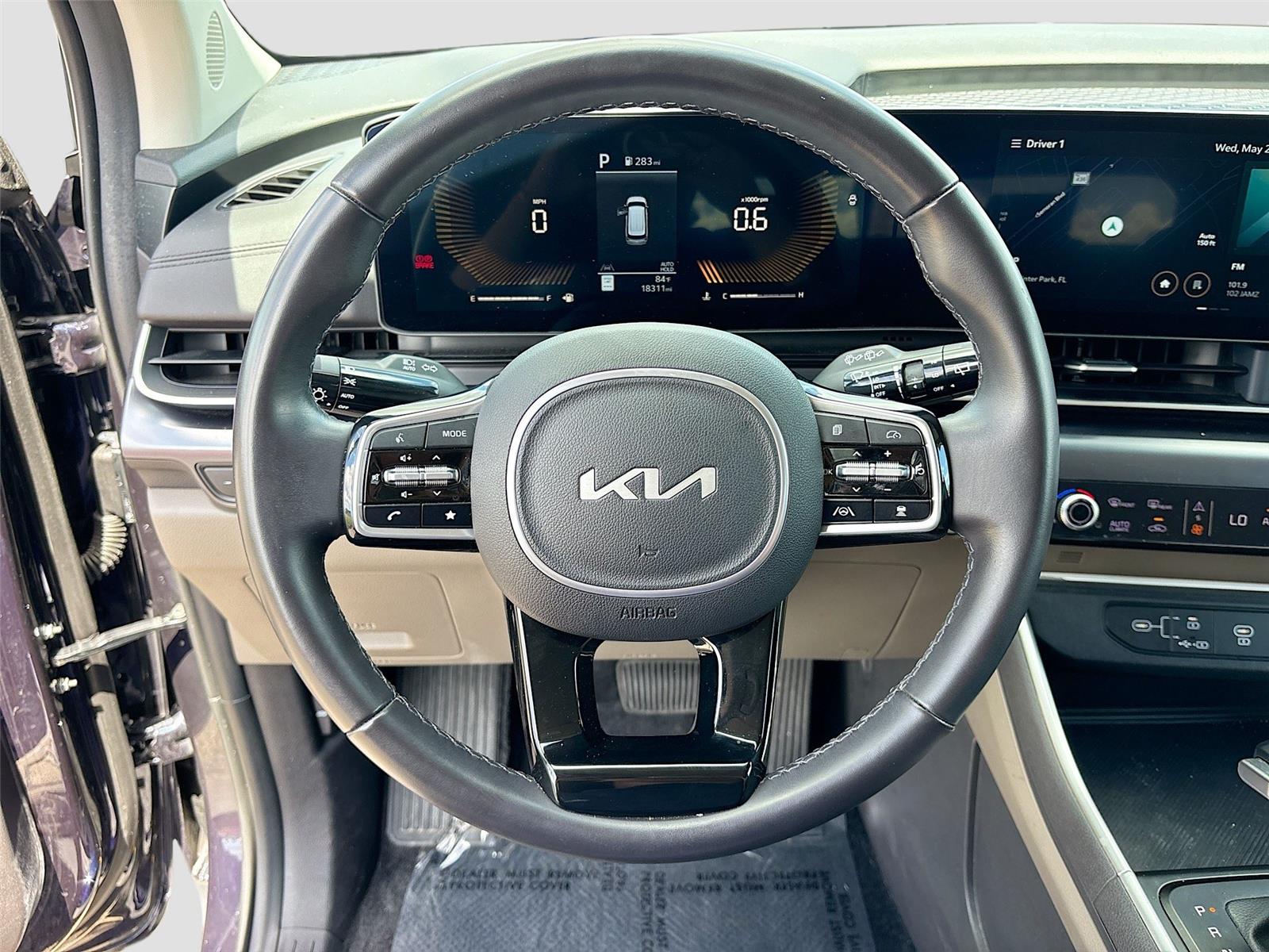 2025 Kia Carnival LXS