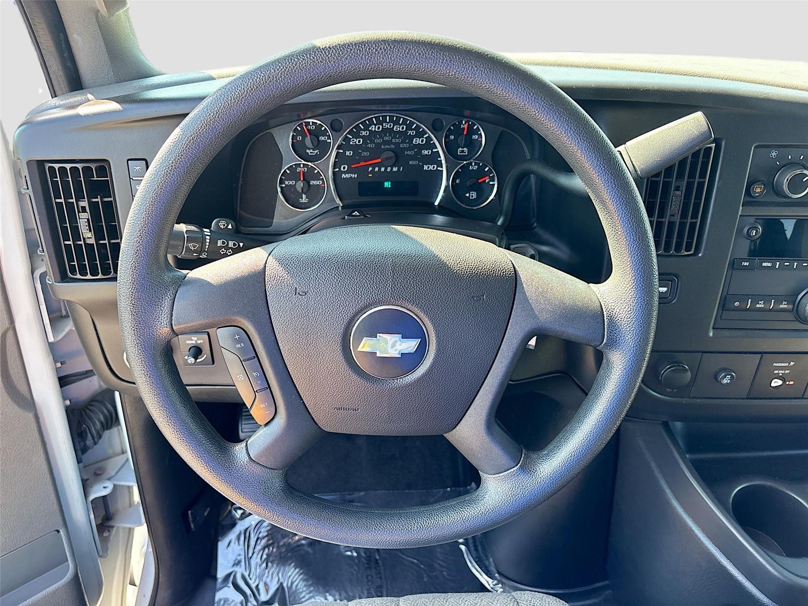 2020 Chevrolet Express Passenger LT