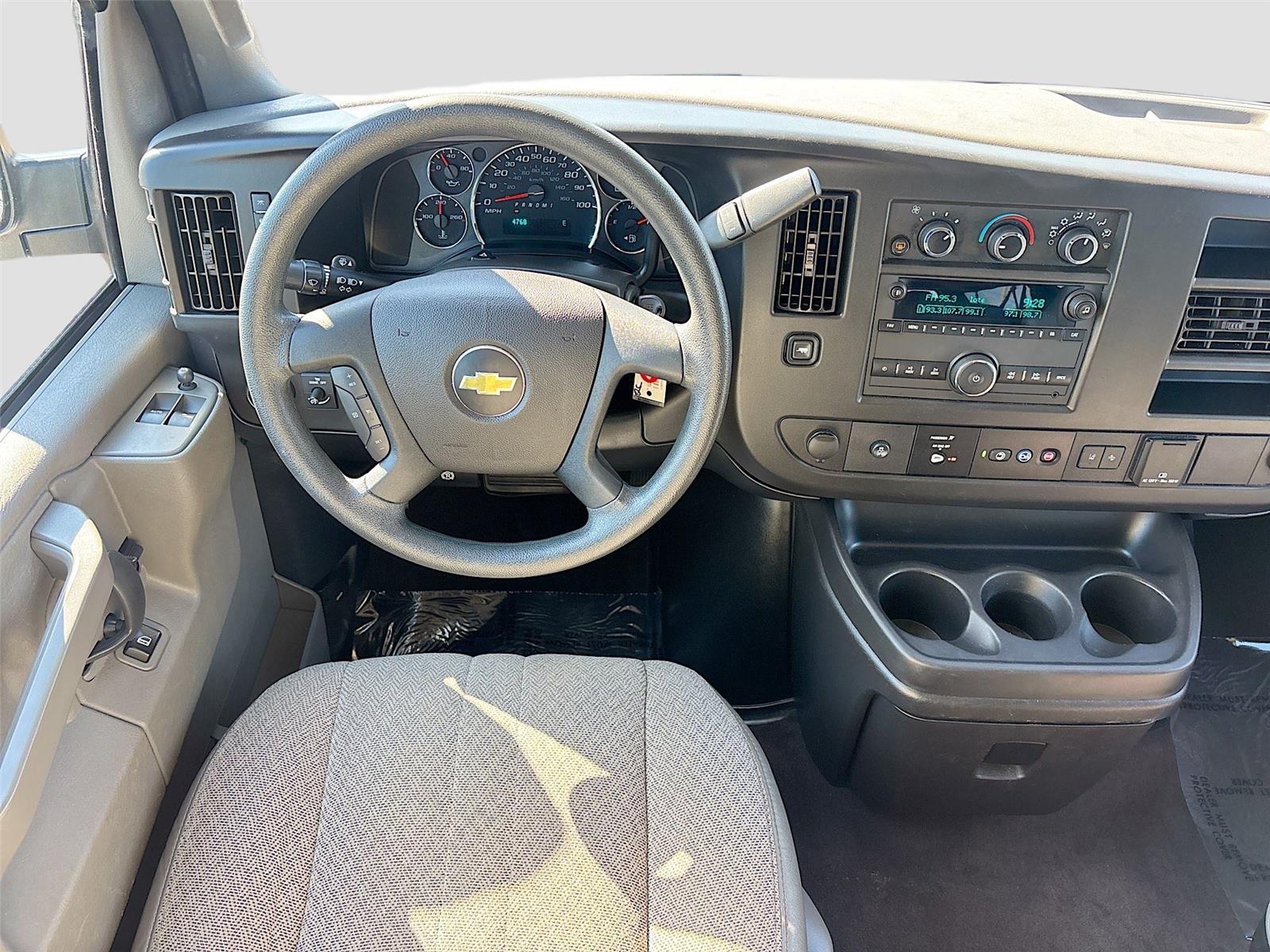 2020 Chevrolet Express Passenger LT