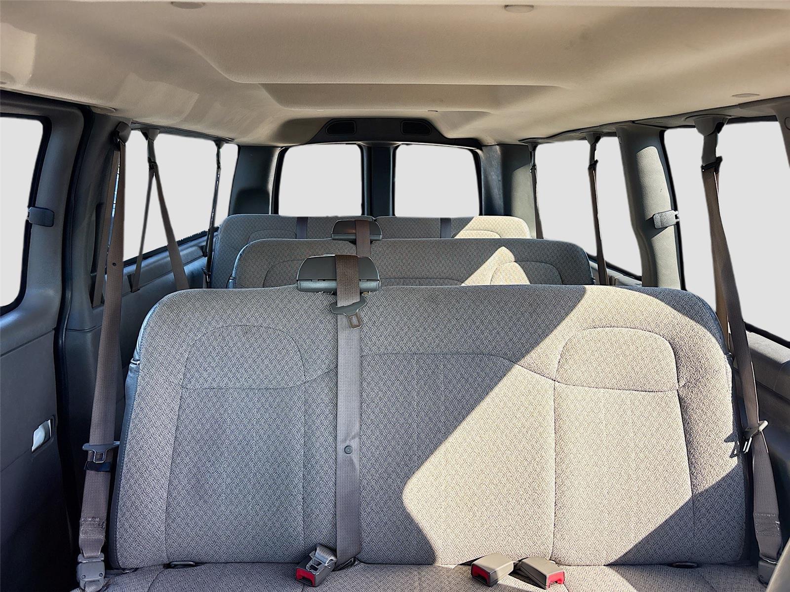 2020 Chevrolet Express Passenger LT