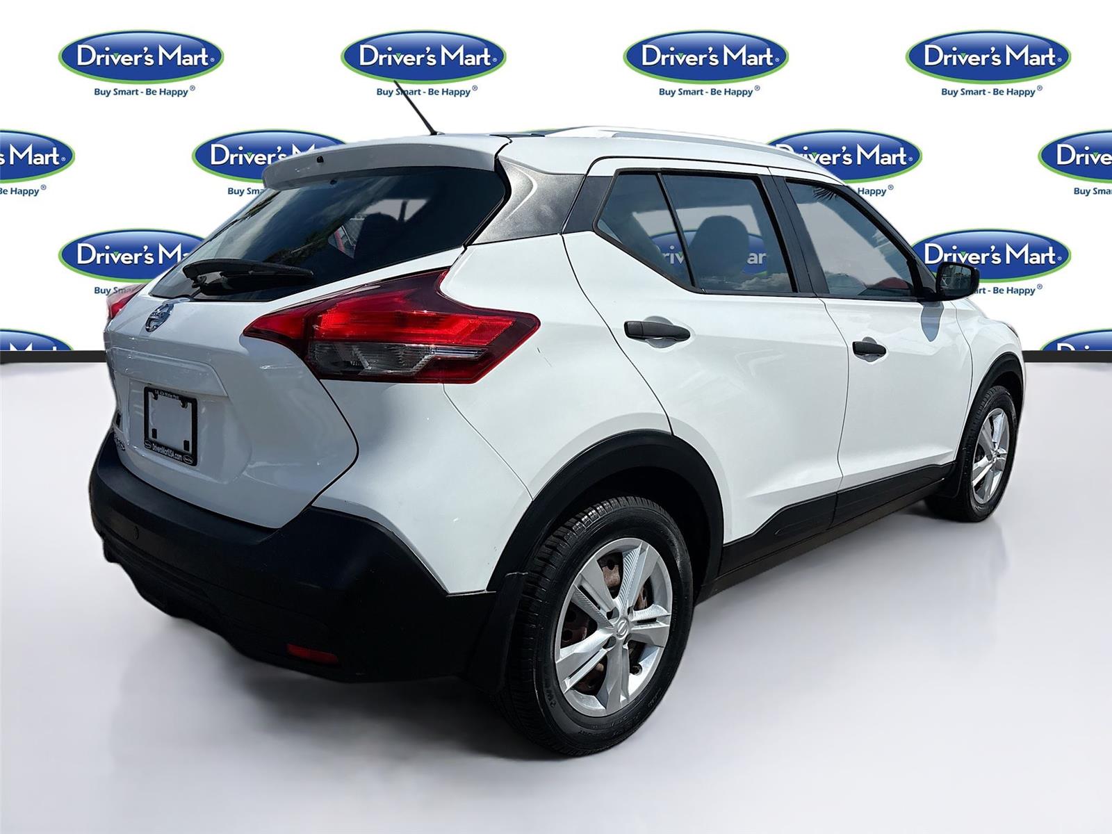 2018 Nissan Kicks S