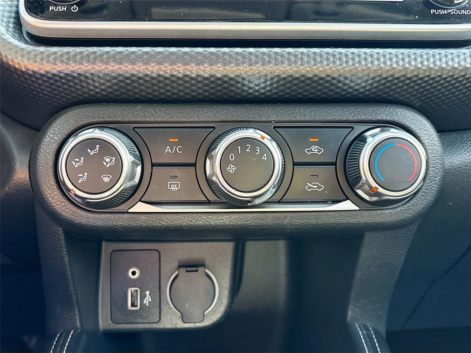 2018 Nissan Kicks S