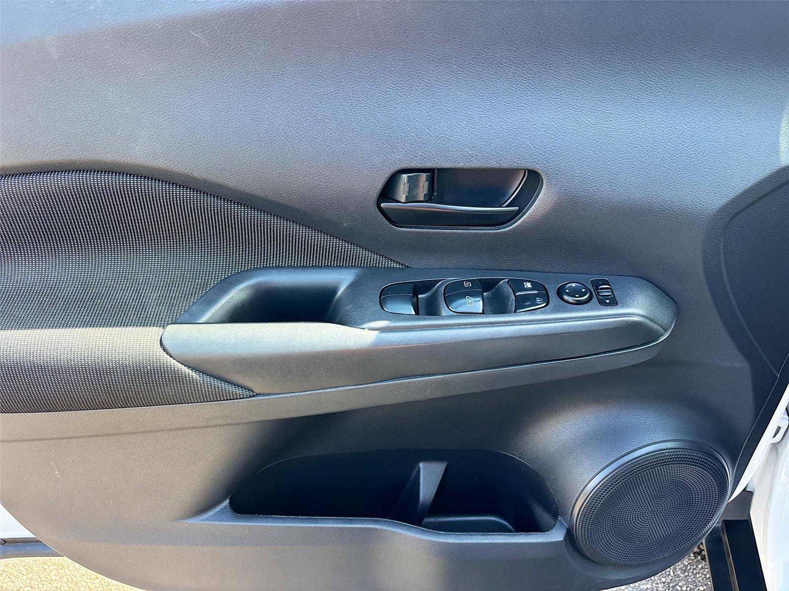 2018 Nissan Kicks S