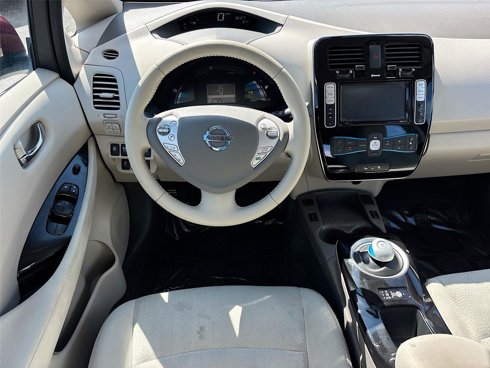 2016 Nissan LEAF SV