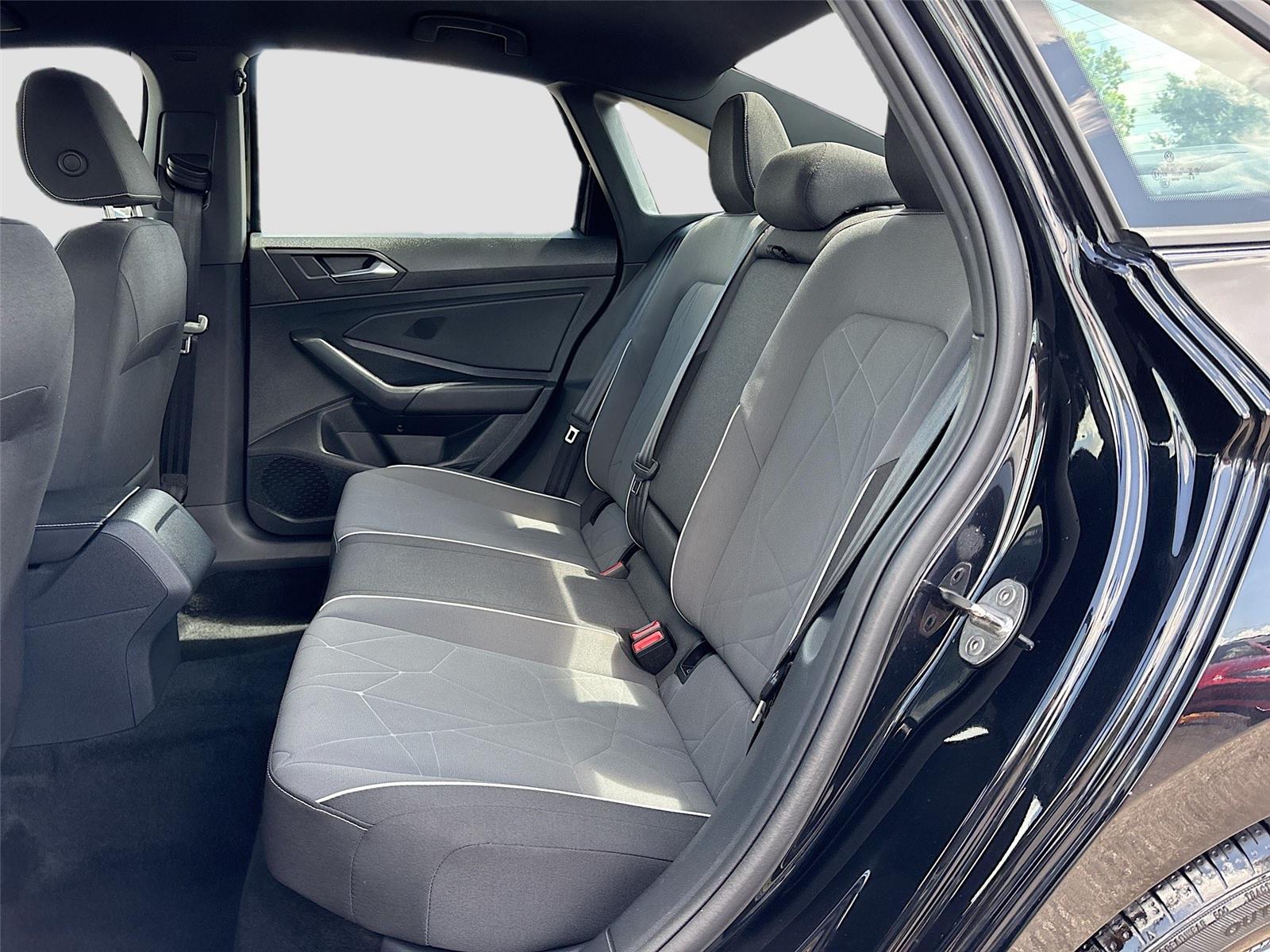2025 Volkswagen Jetta Sport