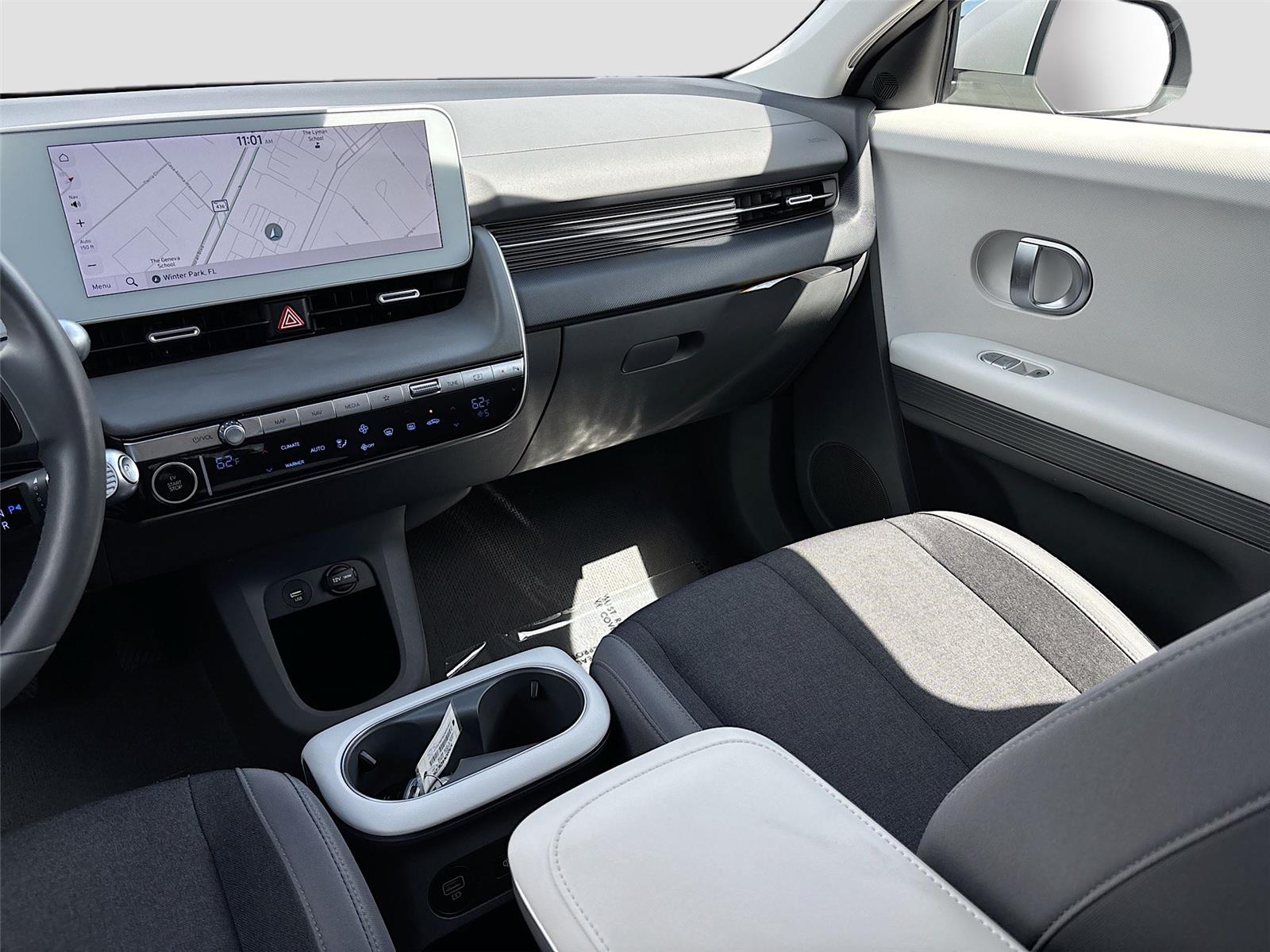 2024 Hyundai IONIQ 5 SEL