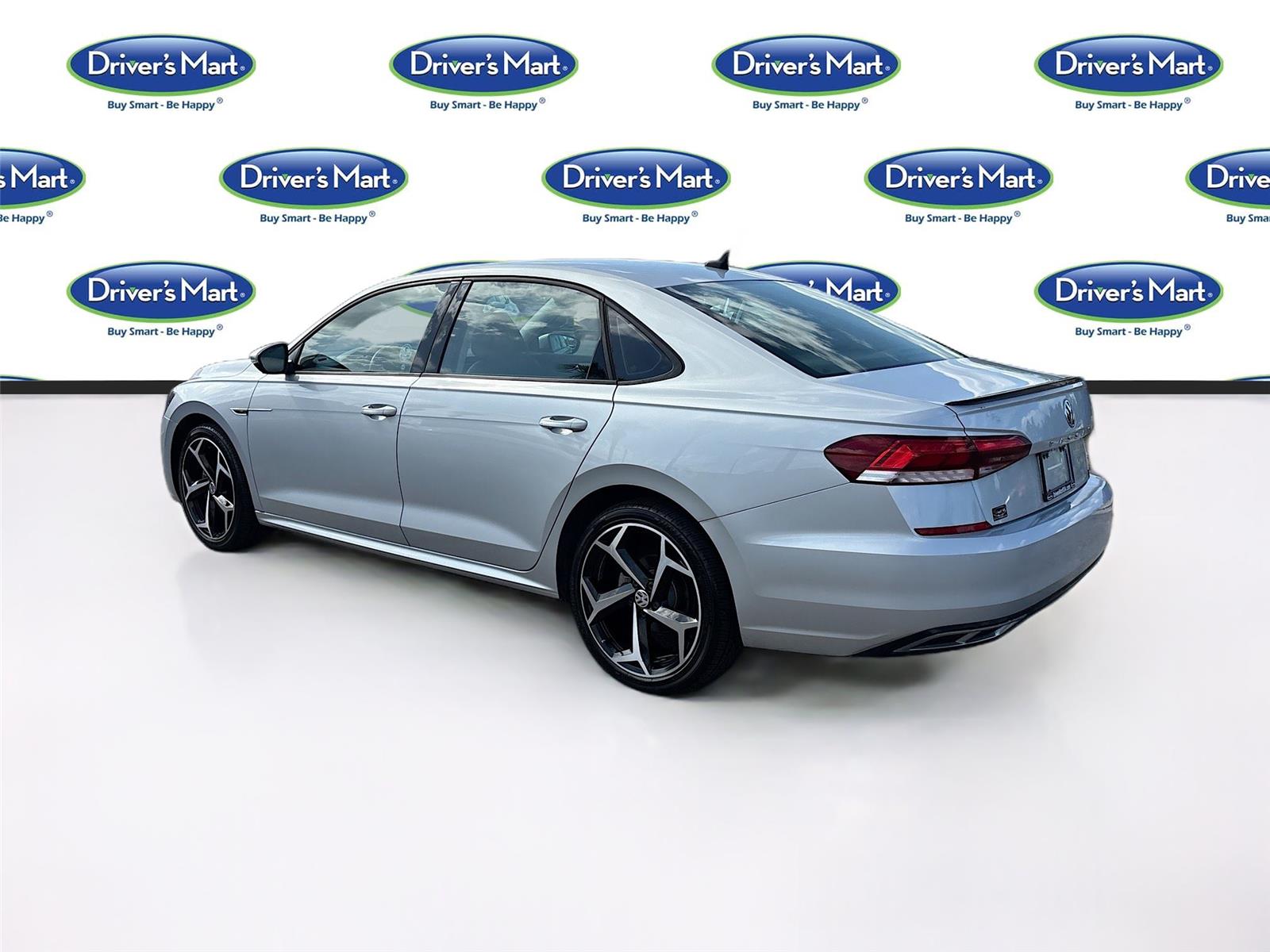 2020 Volkswagen Passat 2.0T R-Line