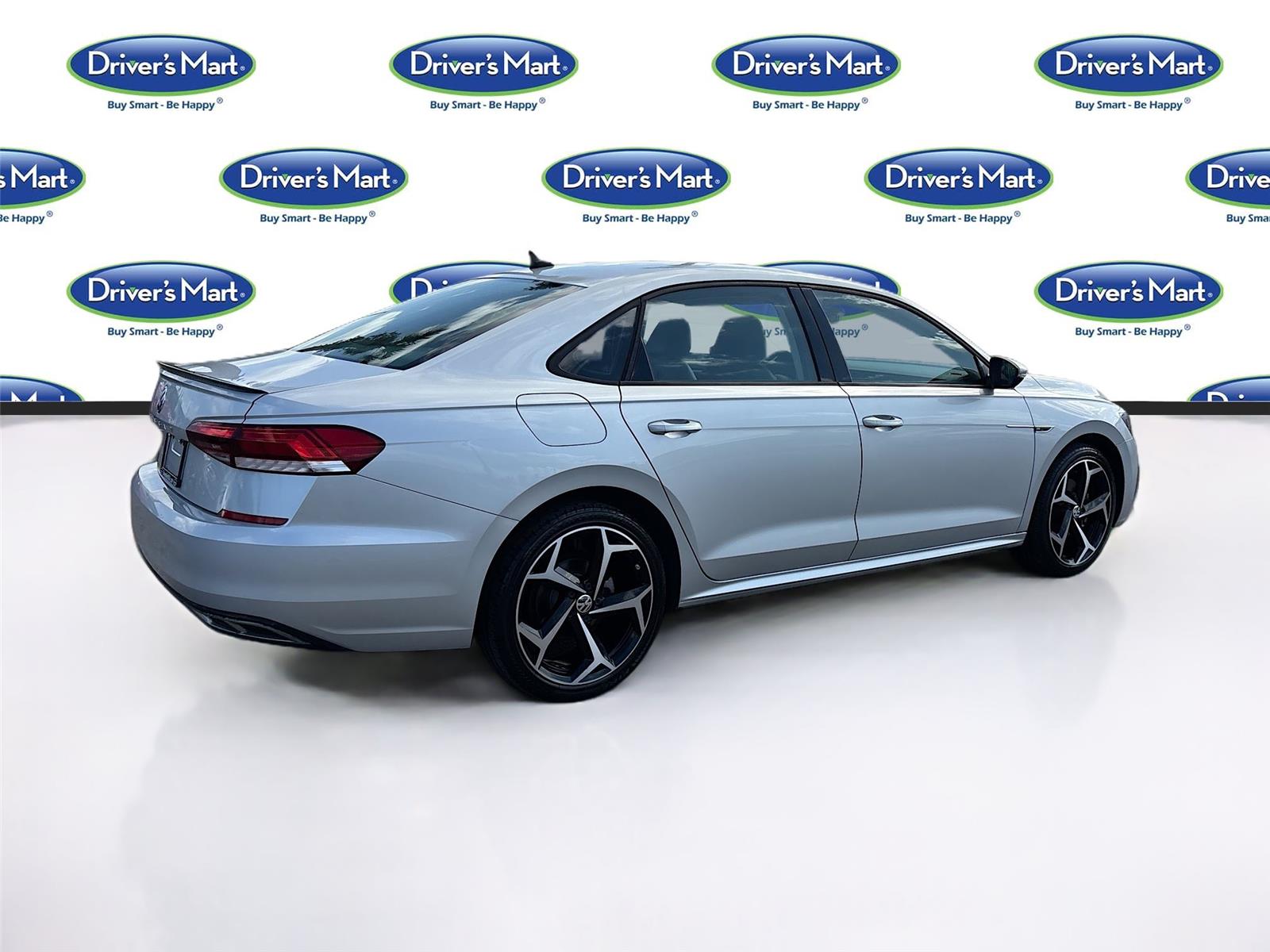 2020 Volkswagen Passat 2.0T R-Line