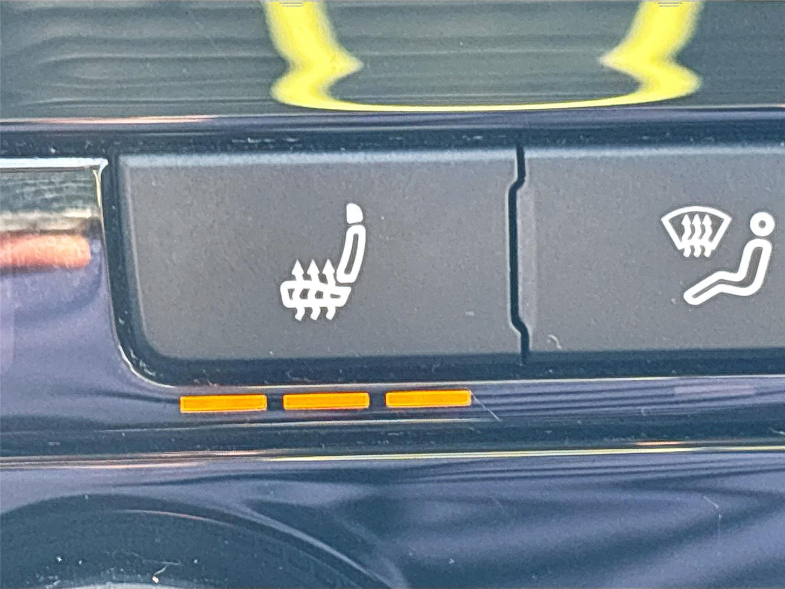 2020 Volkswagen Passat 2.0T R-Line