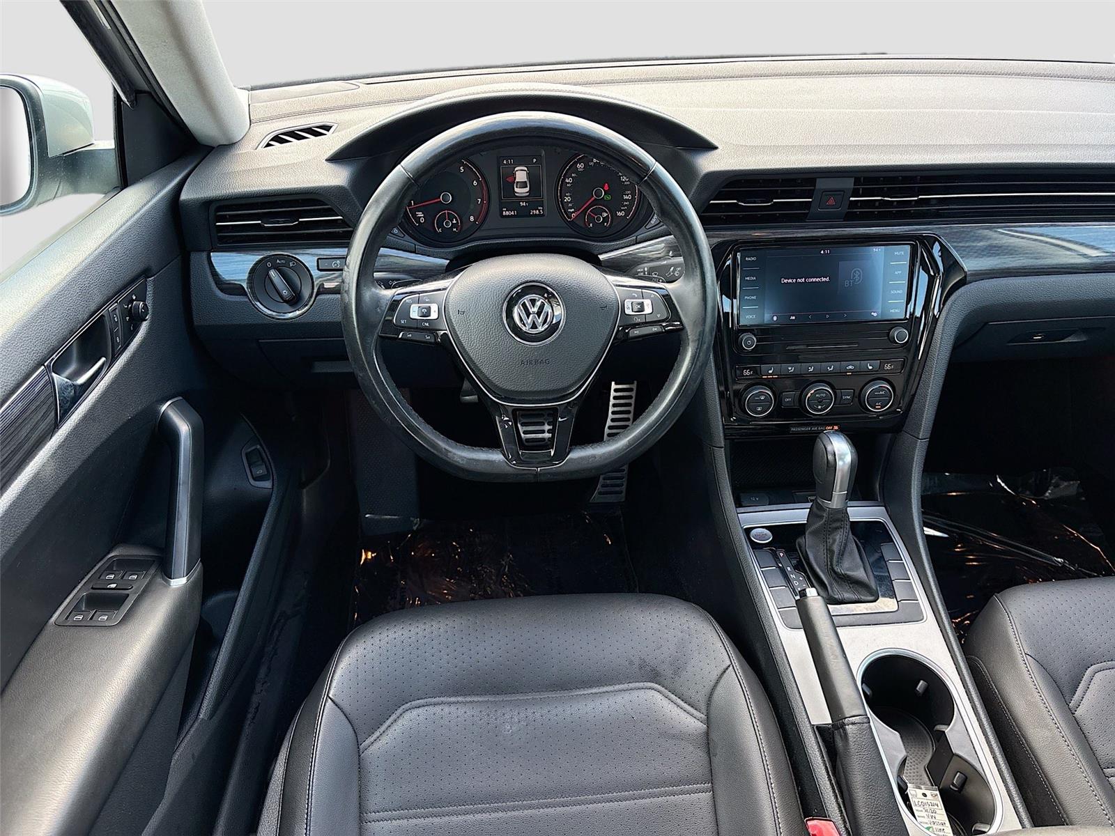 2020 Volkswagen Passat 2.0T R-Line