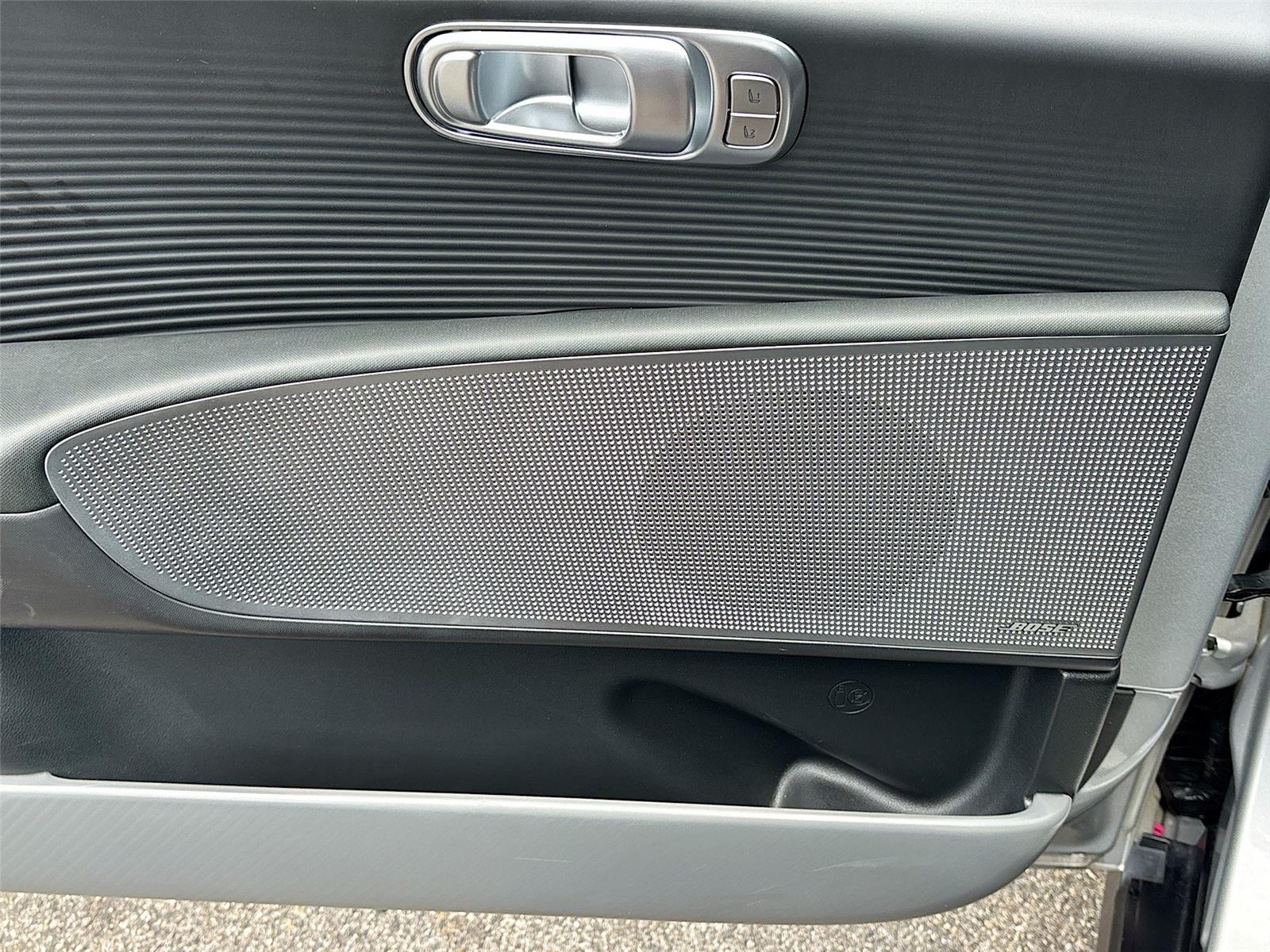 2023 Hyundai IONIQ 6 Limited