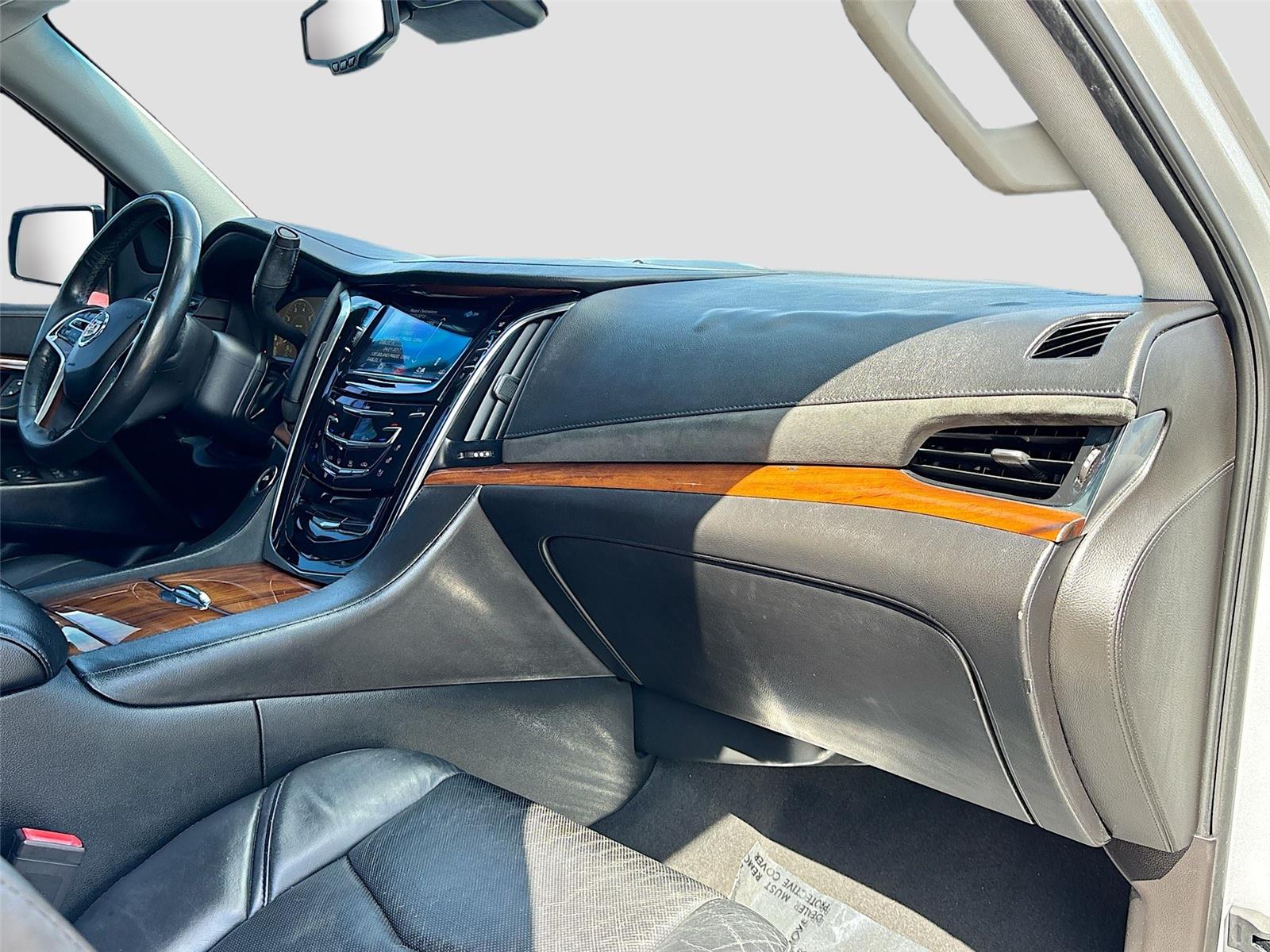2015 Cadillac Escalade ESV Luxury
