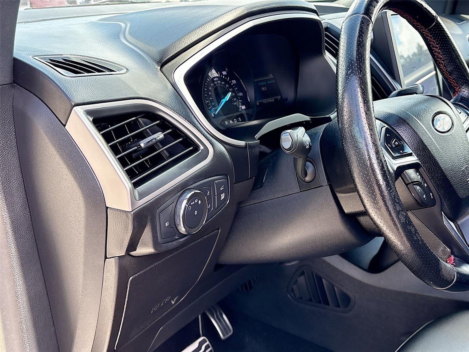 2021 Ford Edge ST-Line