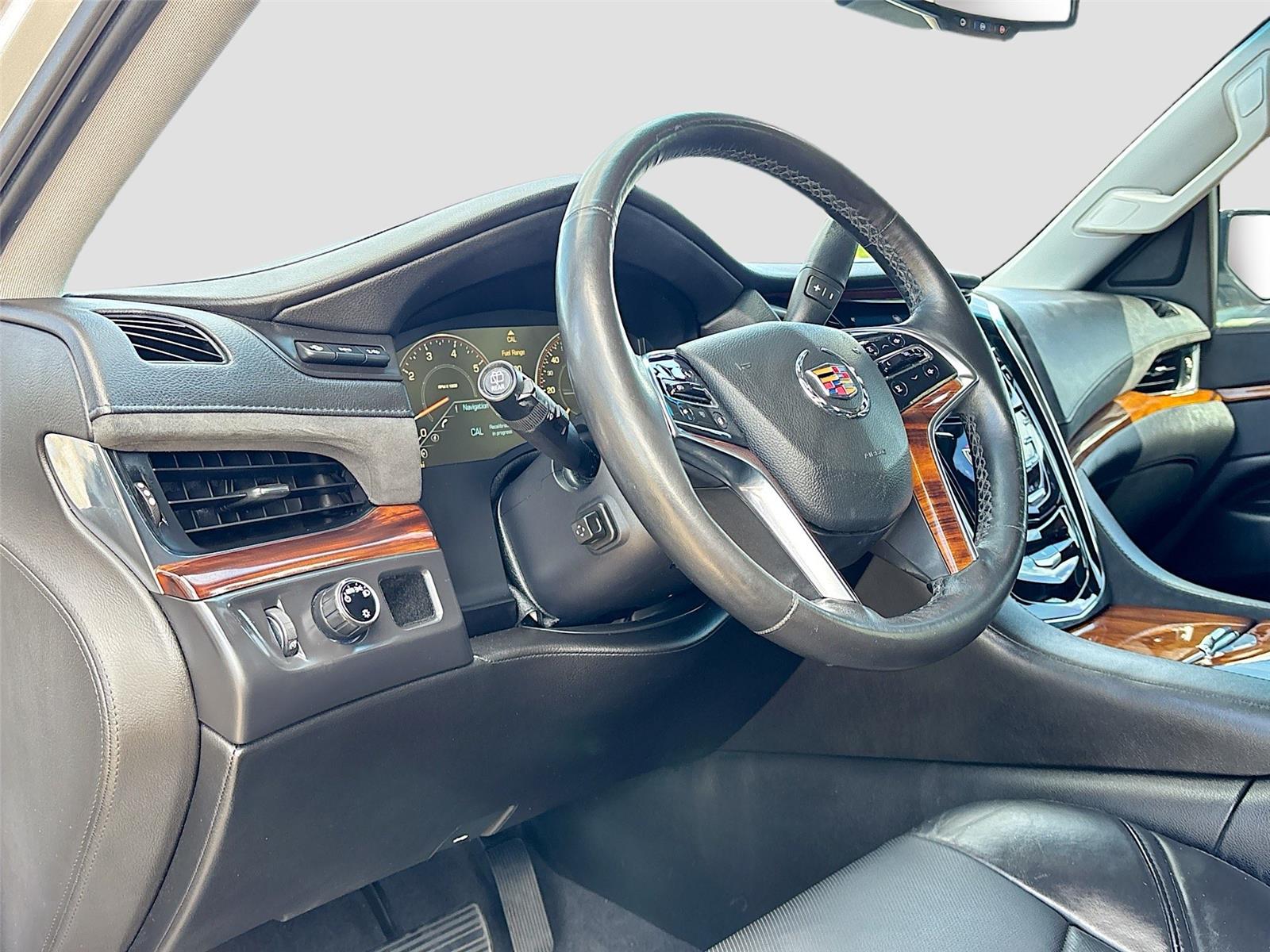 2015 Cadillac Escalade ESV Luxury