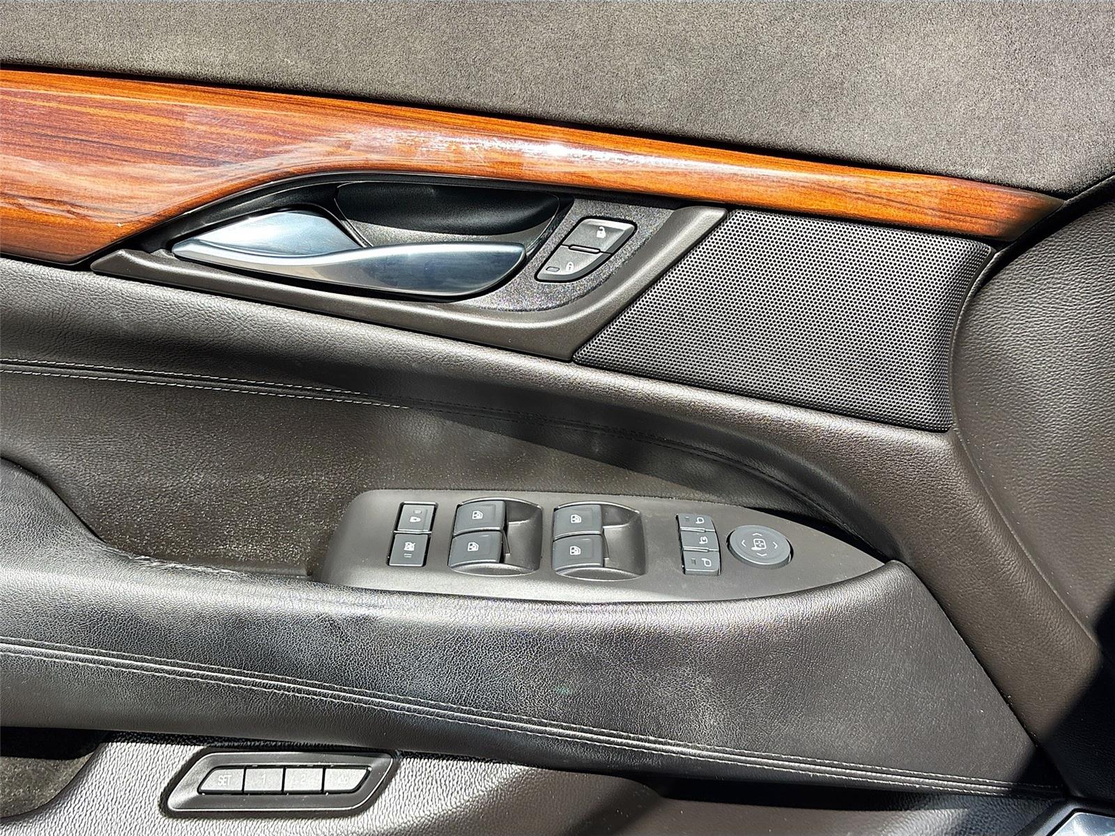 2015 Cadillac Escalade ESV Luxury