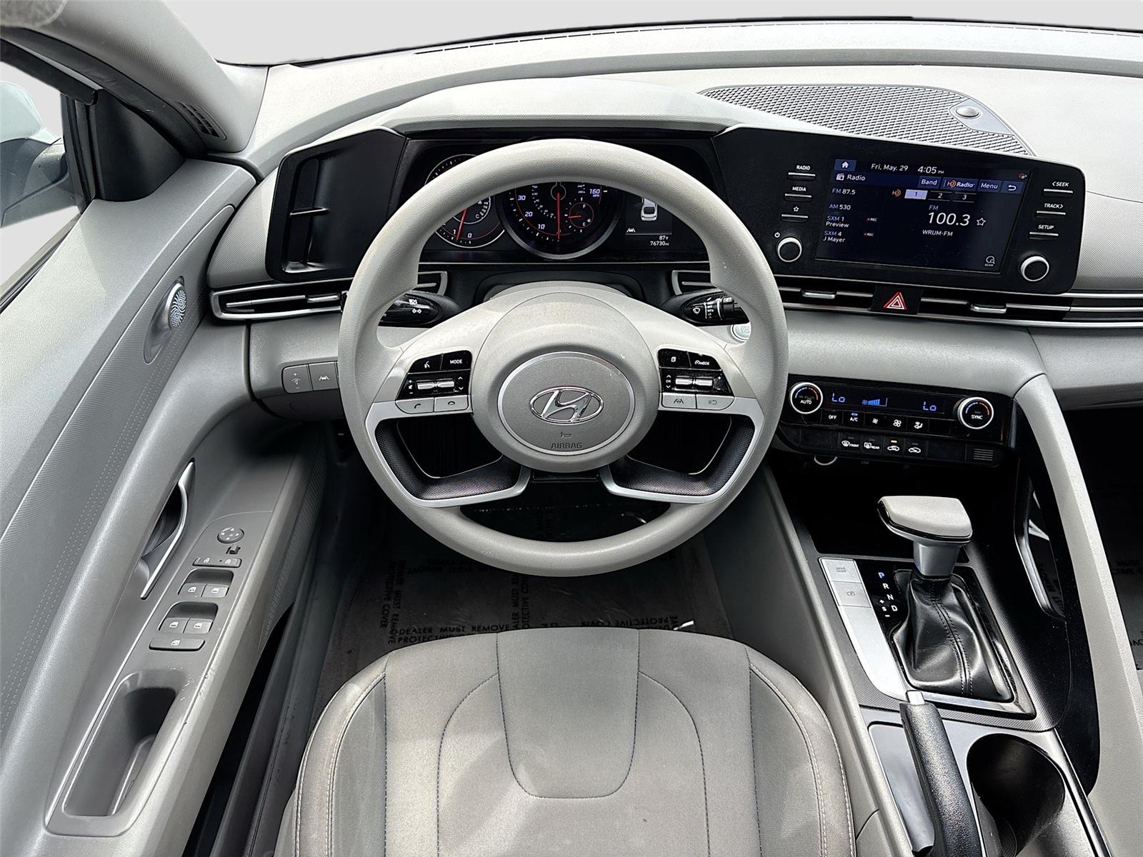 2022 Hyundai Elantra SEL