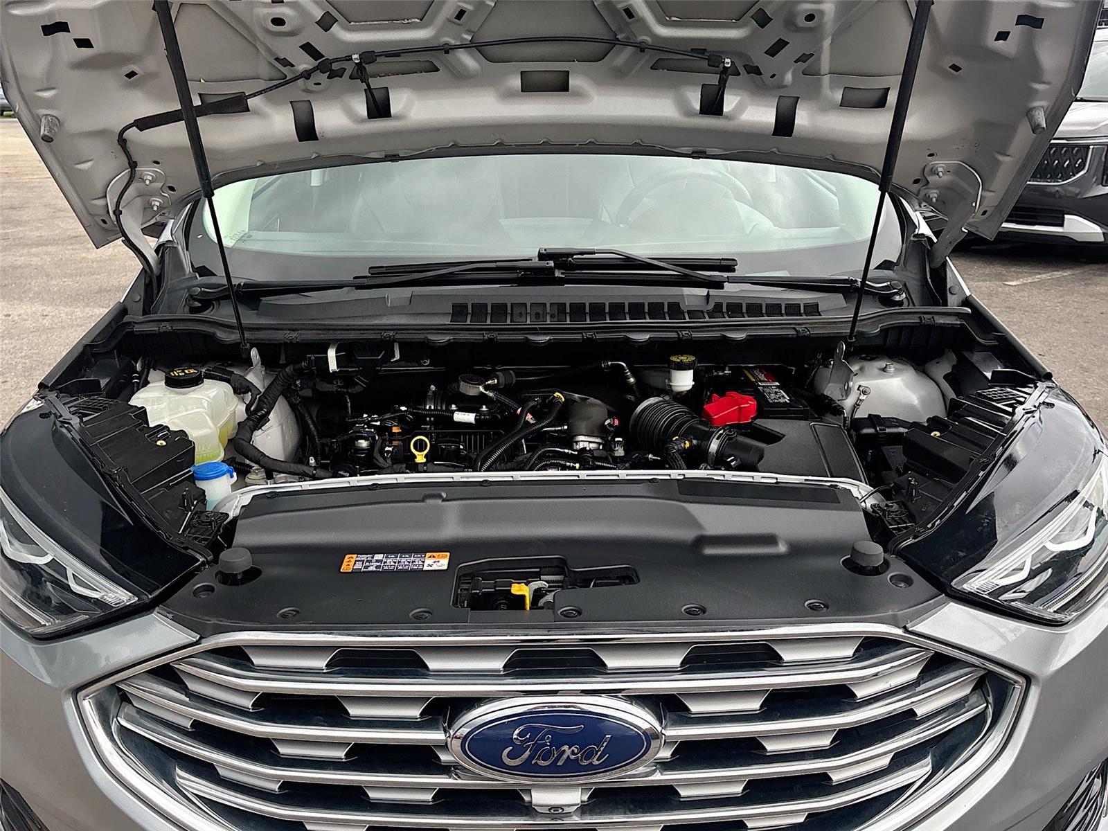 2020 Ford Edge Titanium