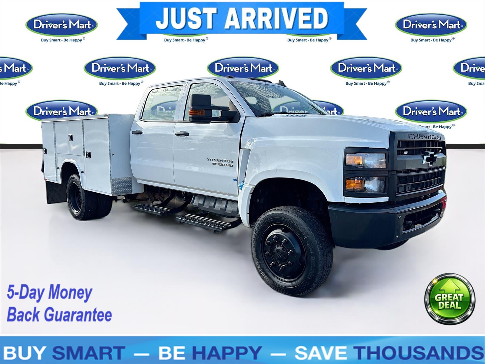 2022 Chevrolet Silverado 5500HD Work Truck