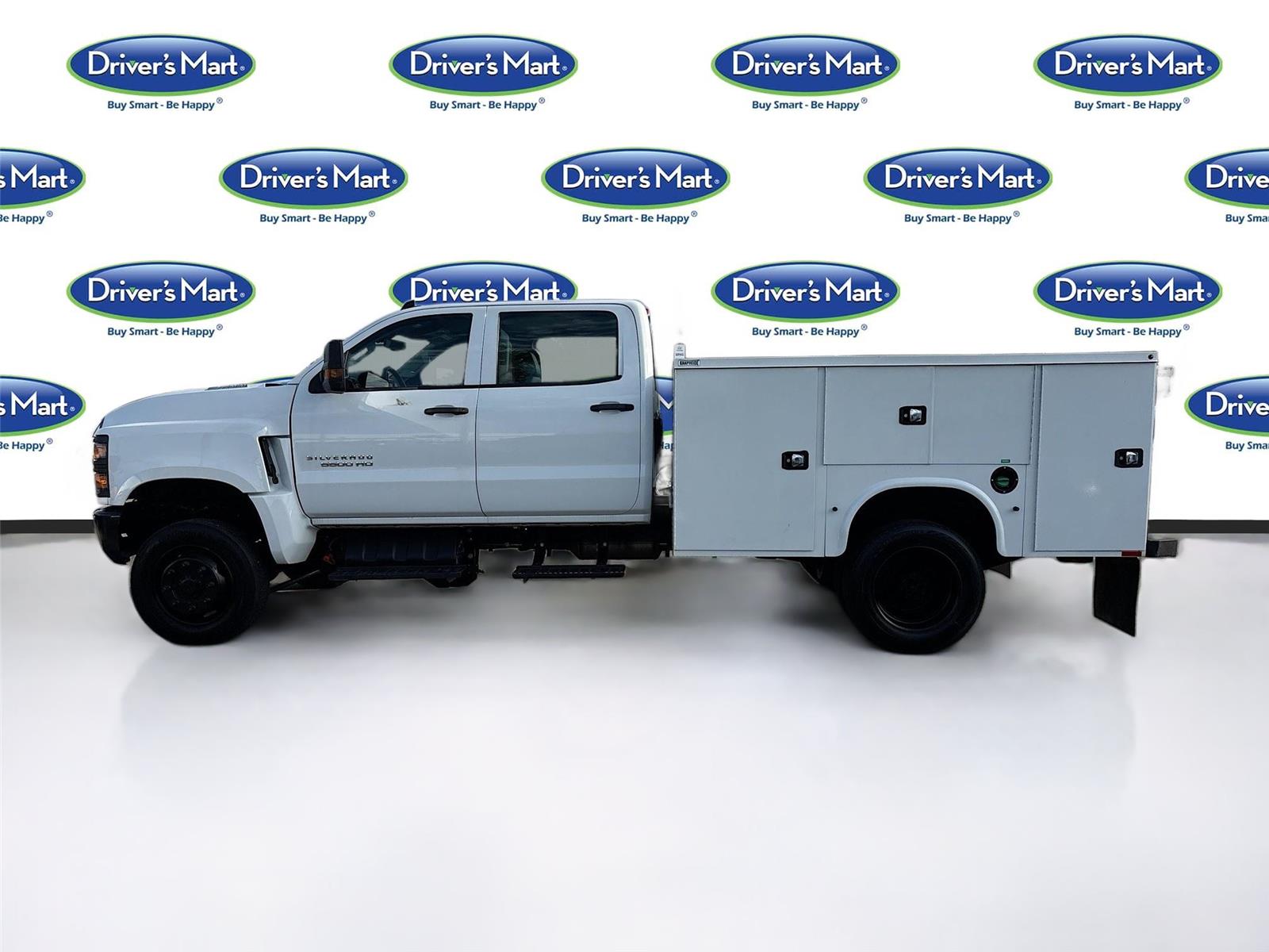 2022 Chevrolet Silverado 5500HD Work Truck
